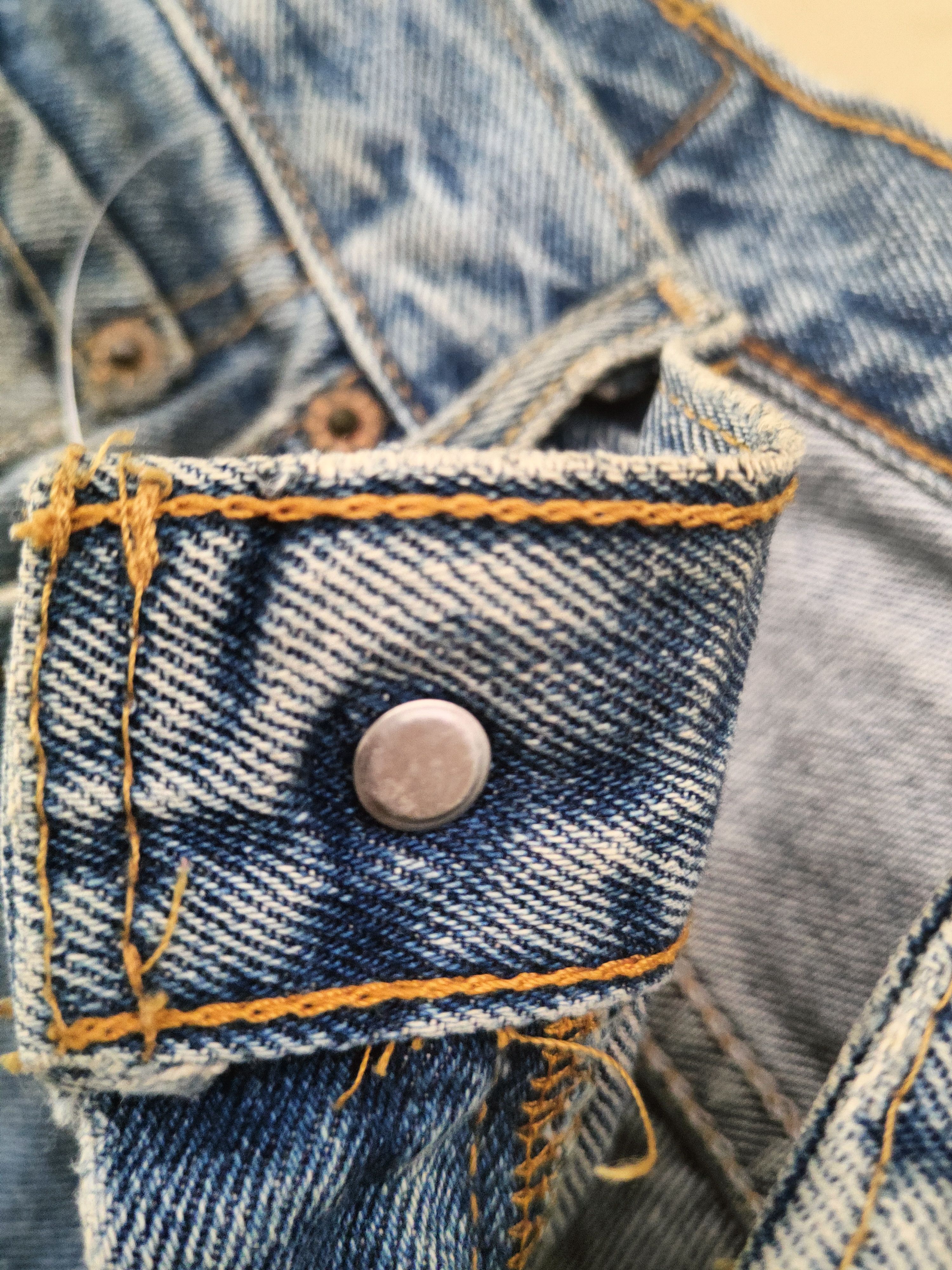 Levi's Levi's Blue Distressed Ripped Jeans #S2853 Size US 31 - 16 Thumbnail