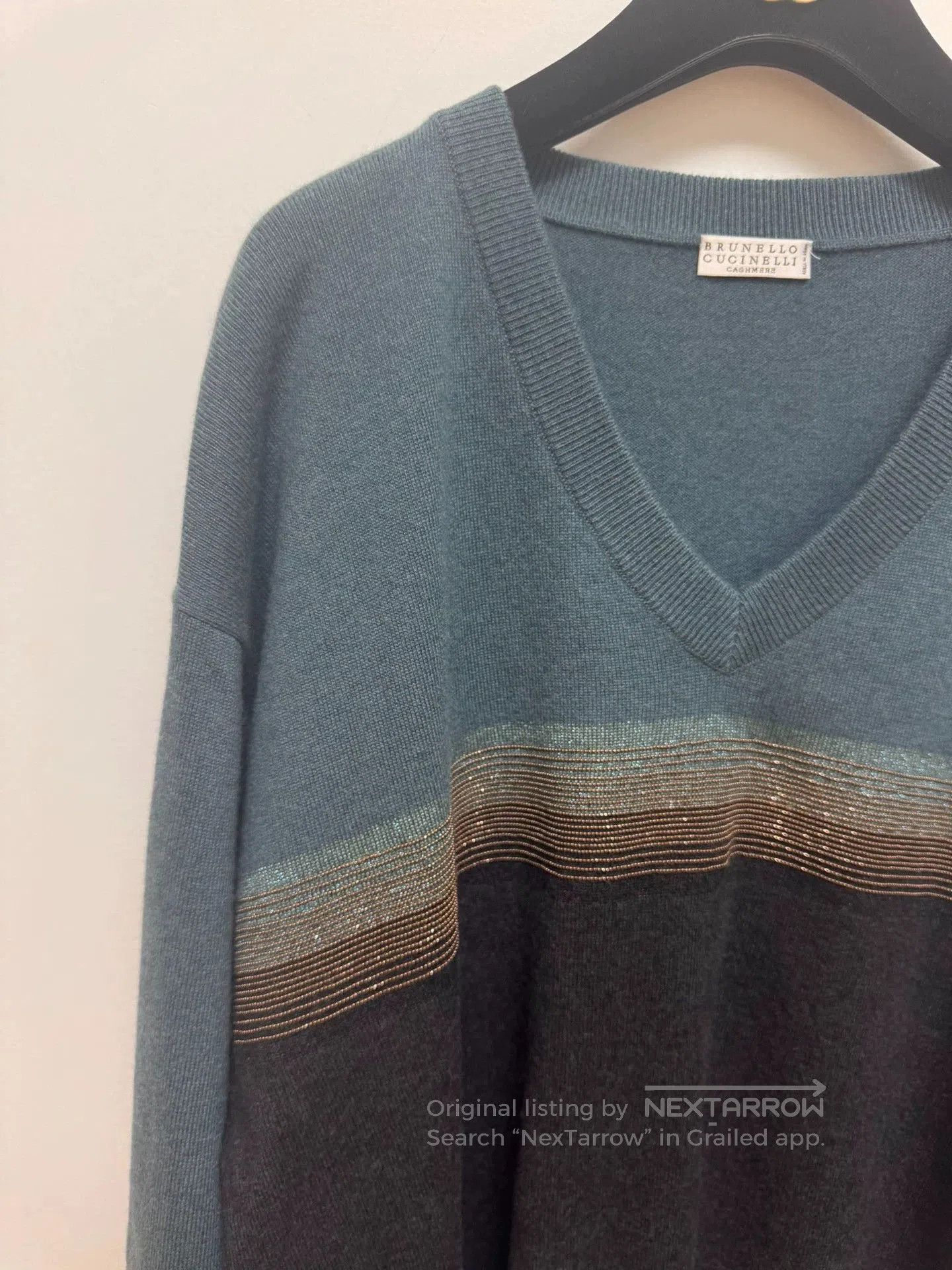 Brunello Cucinelli luxurious blue-gray cashmere knit sweater. Size US XS / EU 42 / 0 - 2 Thumbnail