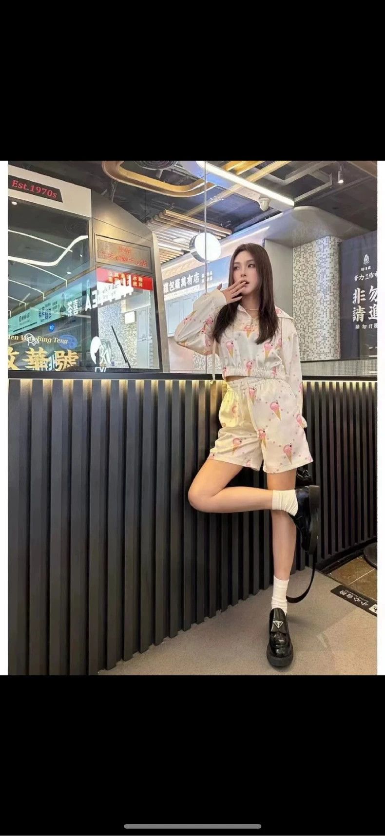 Gucci Gucci Ice cream full-print silk shorts 2502-Nextarrow Size US 30 / EU 46 - 7 Thumbnail