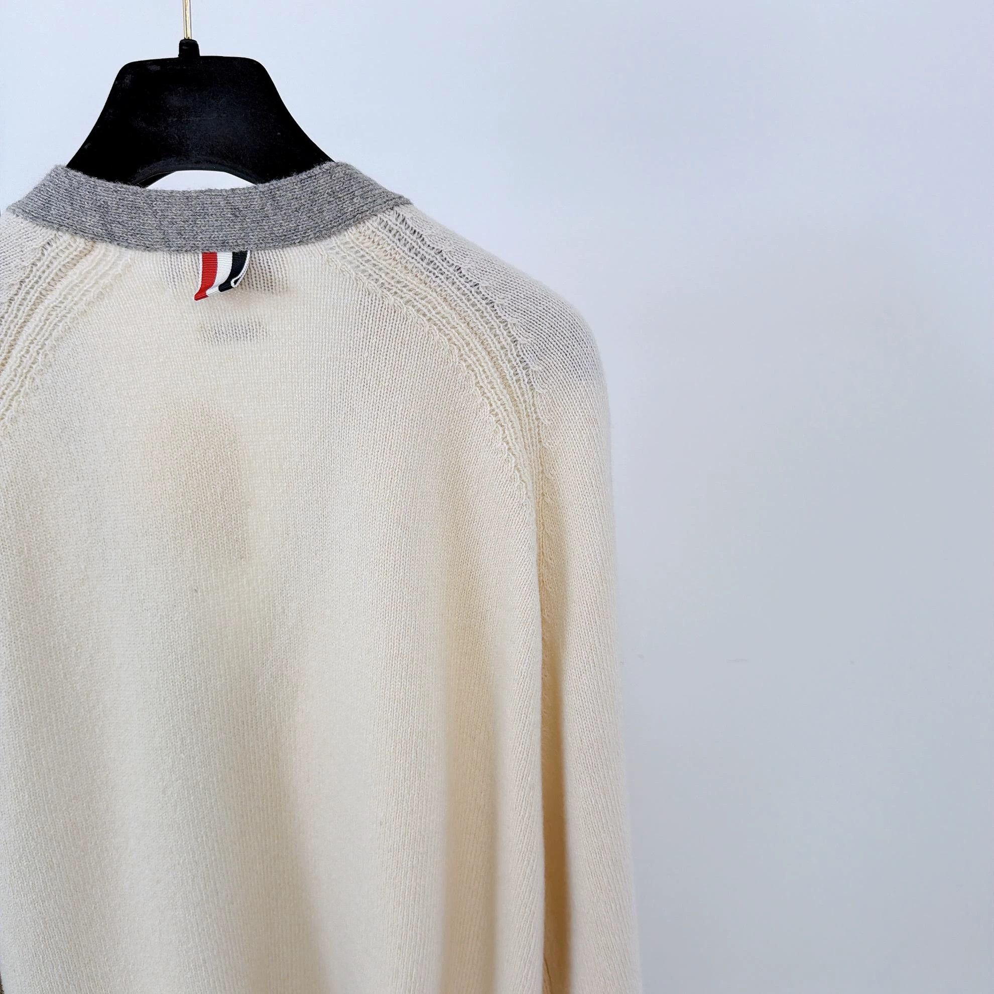 Thom Browne Thom Browne Beige Knit Cardigan Size 3 New with Tags Size US L / EU 52-54 / 3 - 4 Thumbnail