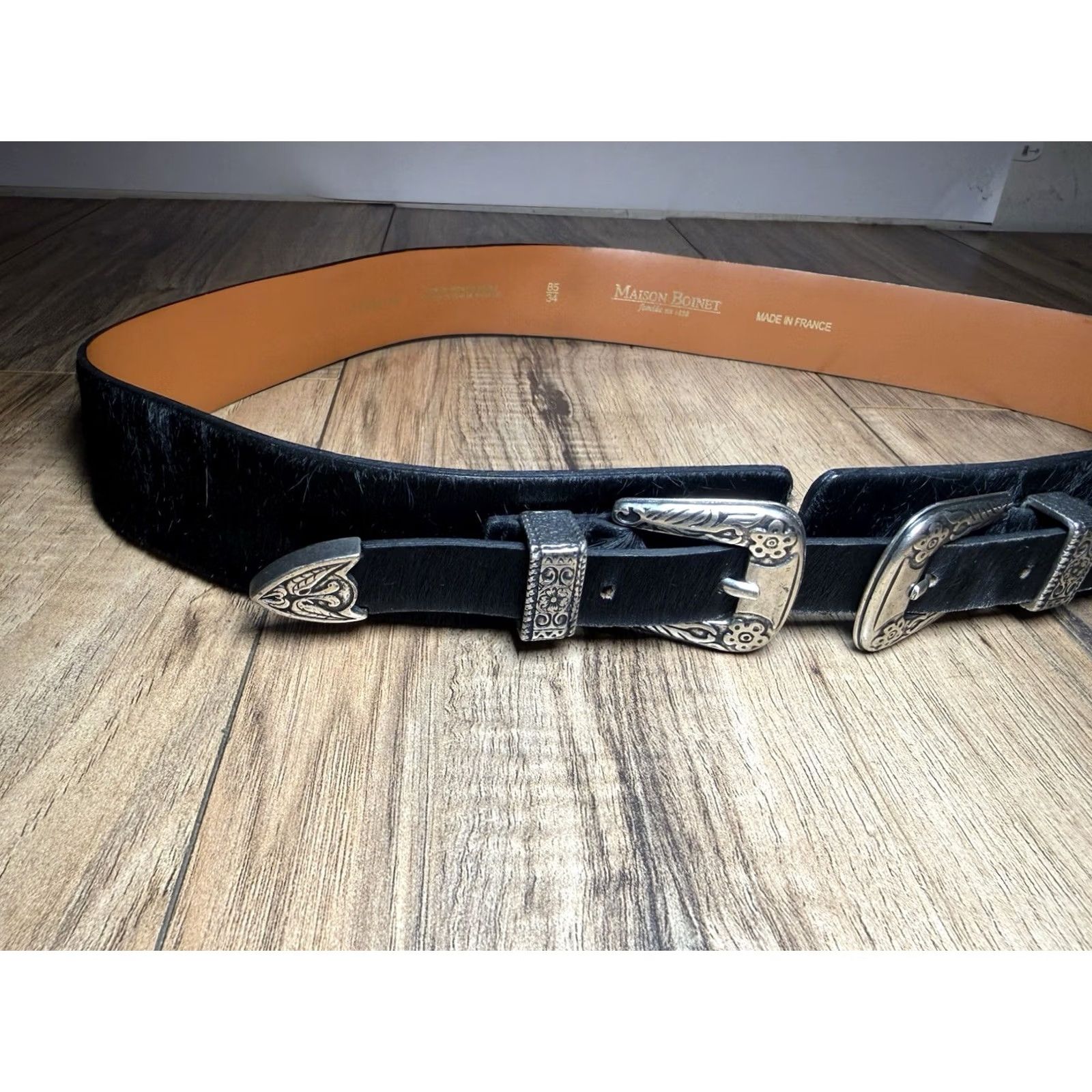 PONY Maison Boinet Belt Women's Dress Belt Black Pony Hair Leather Double Buckle 34/85 Gold Brass Hinged Closure Non Adjustable Nice Condition Size ONE SIZE - 3 Thumbnail