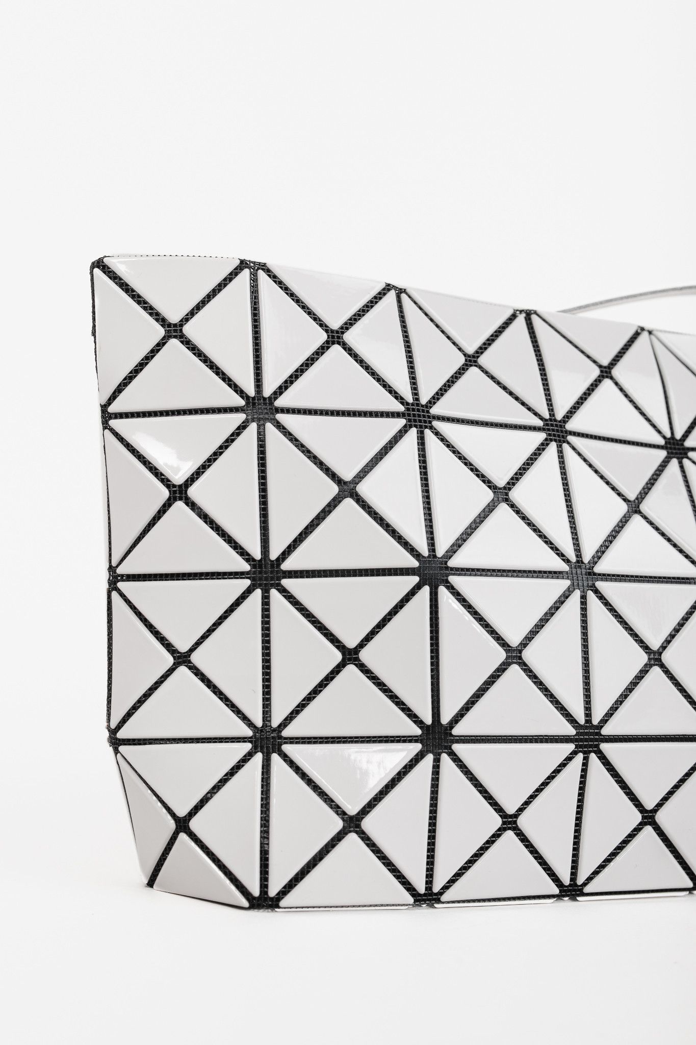 Issey Miyake Bao Bao Bao Bao Issey Miyake White Geometric PVC Clutch Size ONE SIZE - 6 Thumbnail