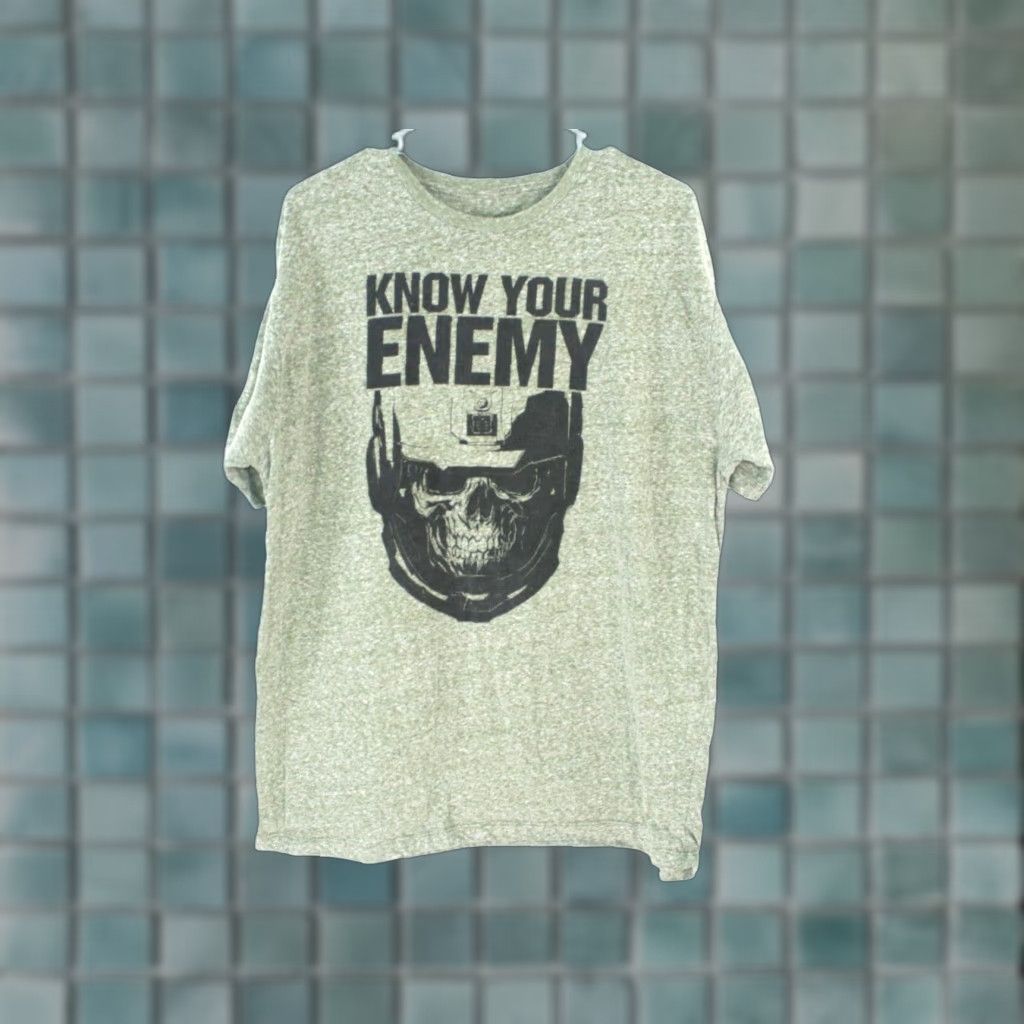 Vintage Call Of Duty Know Your Enemy Graphic Print Gray T Shirt Mens XL Size US XL / EU 56 / 4 - 1 Thumbnail