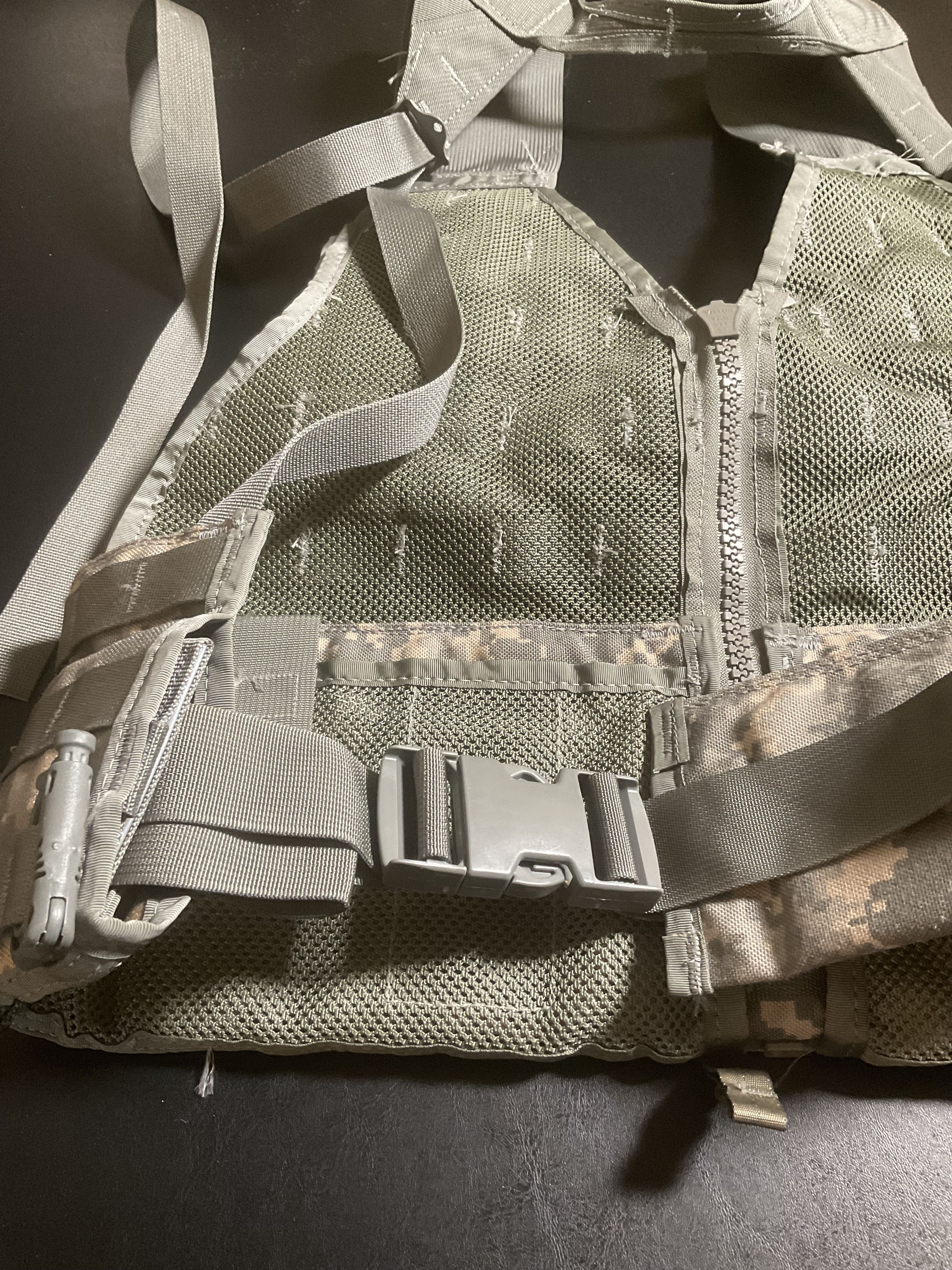 Other Camo Load Bearing Vest Size ONE SIZE - 4 Thumbnail
