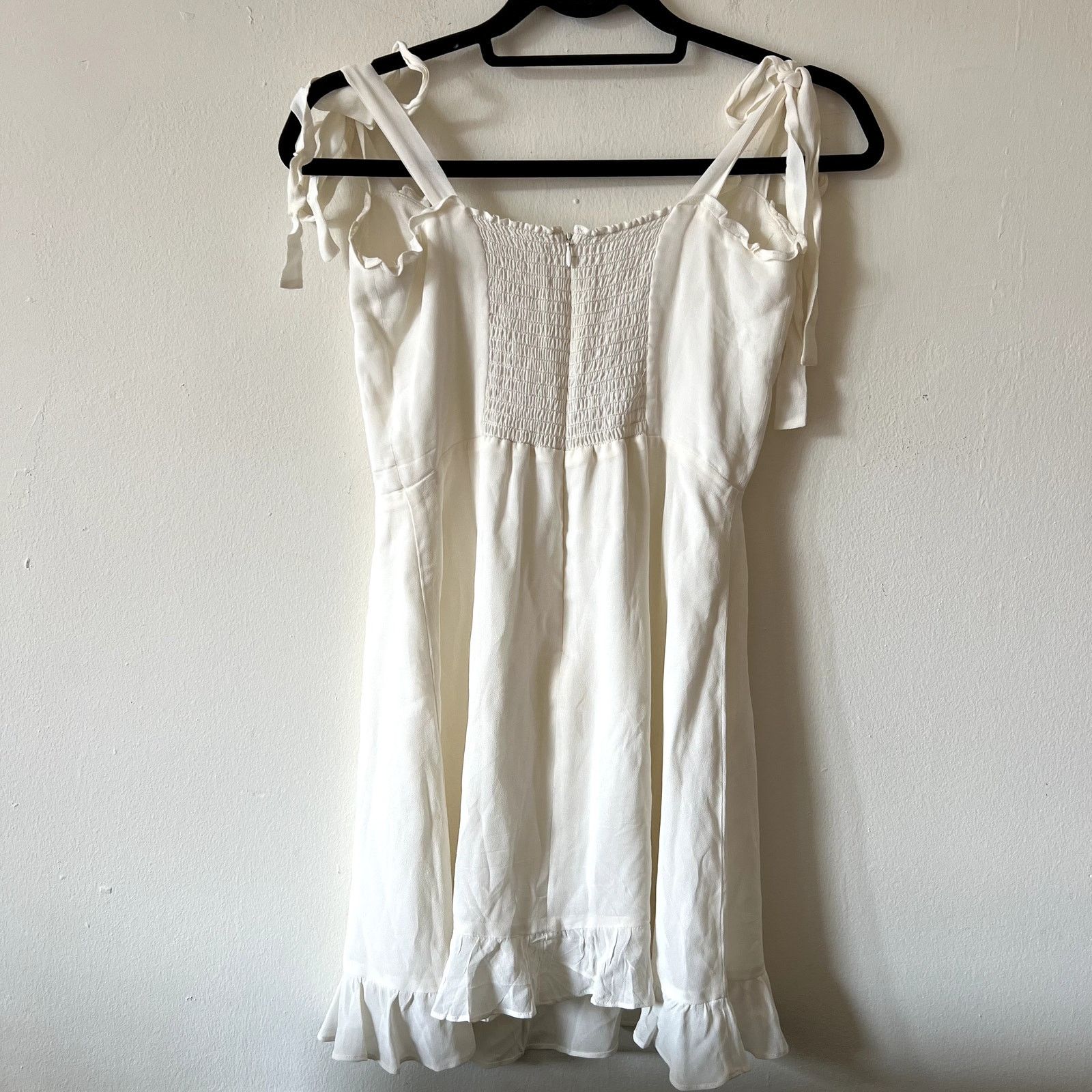 Reformation Christine mini Dress in Ivory size 8 UB