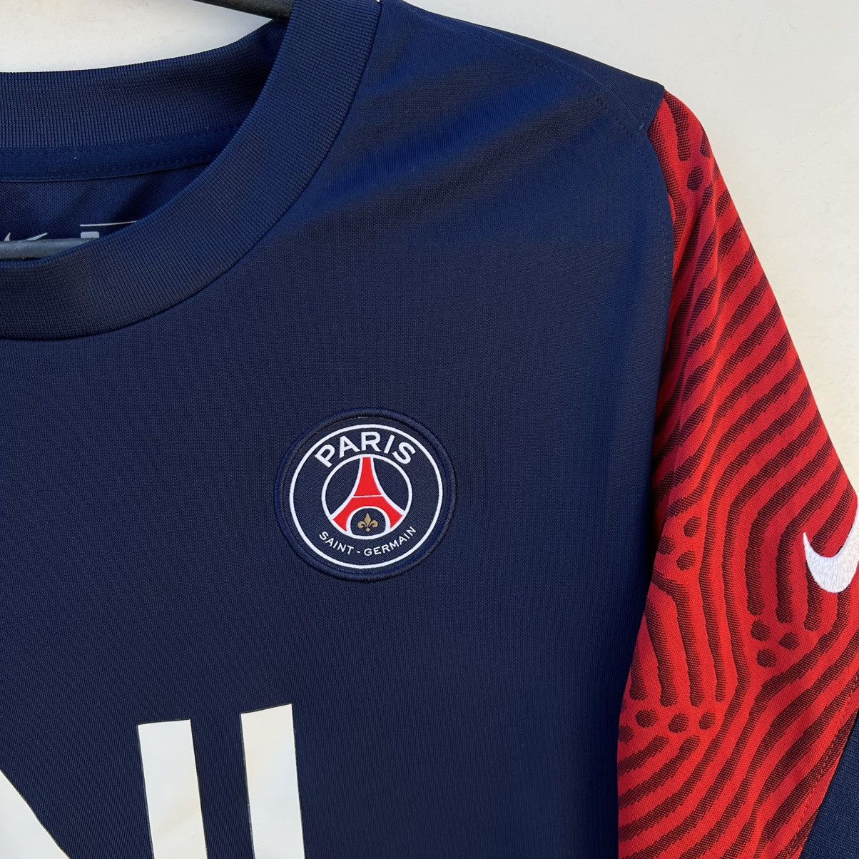 Nike Paris Saint Germain (PSG) Football Shirt soccer jersey Nike Size US M / EU 48-50 / 2 - 3 Thumbnail