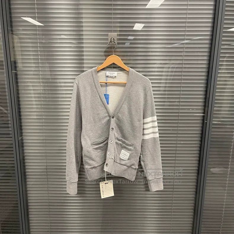 Thom Browne Thom Browne Classic Gray Four-Stripe Open-Front Cardigan Size US S / EU 44-46 / 1 - 1 Thumbnail