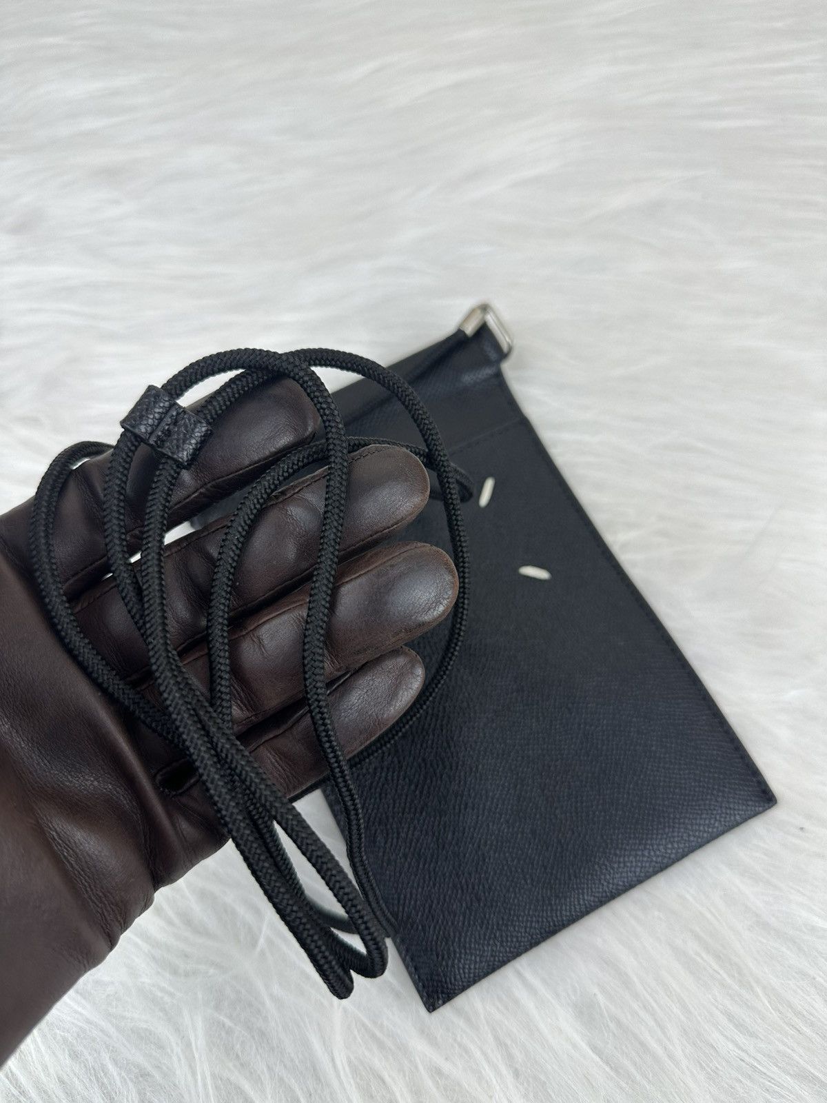 Maison Margiela Maison Margiela Four Stiches Phone Holder Bag Size ONE SIZE - 11 Thumbnail