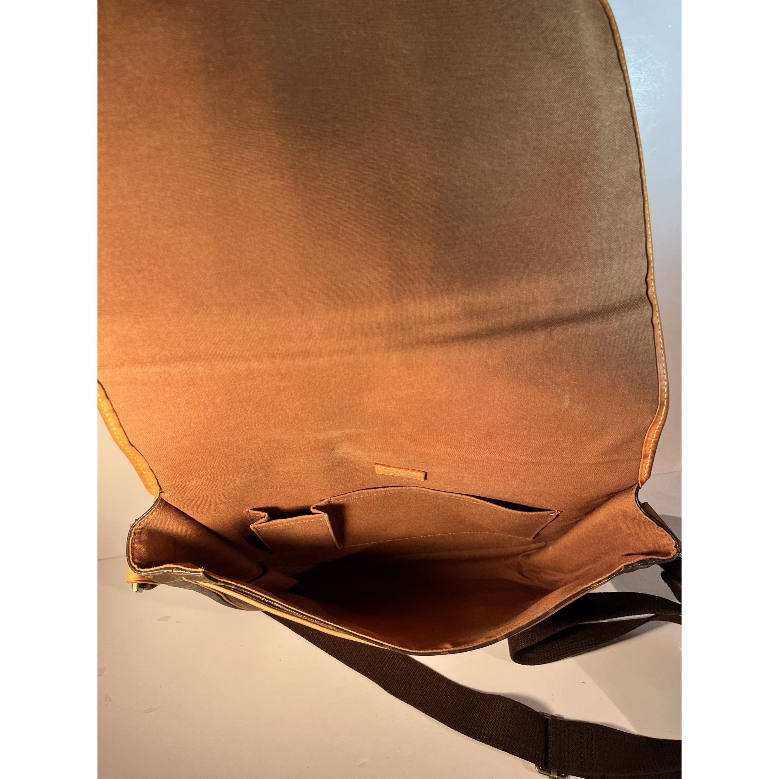 Louis Vuitton Louis Vuitton LV Bosphore Messenger Shoulder Bag Crossbody R Size ONE SIZE - 6 Thumbnail