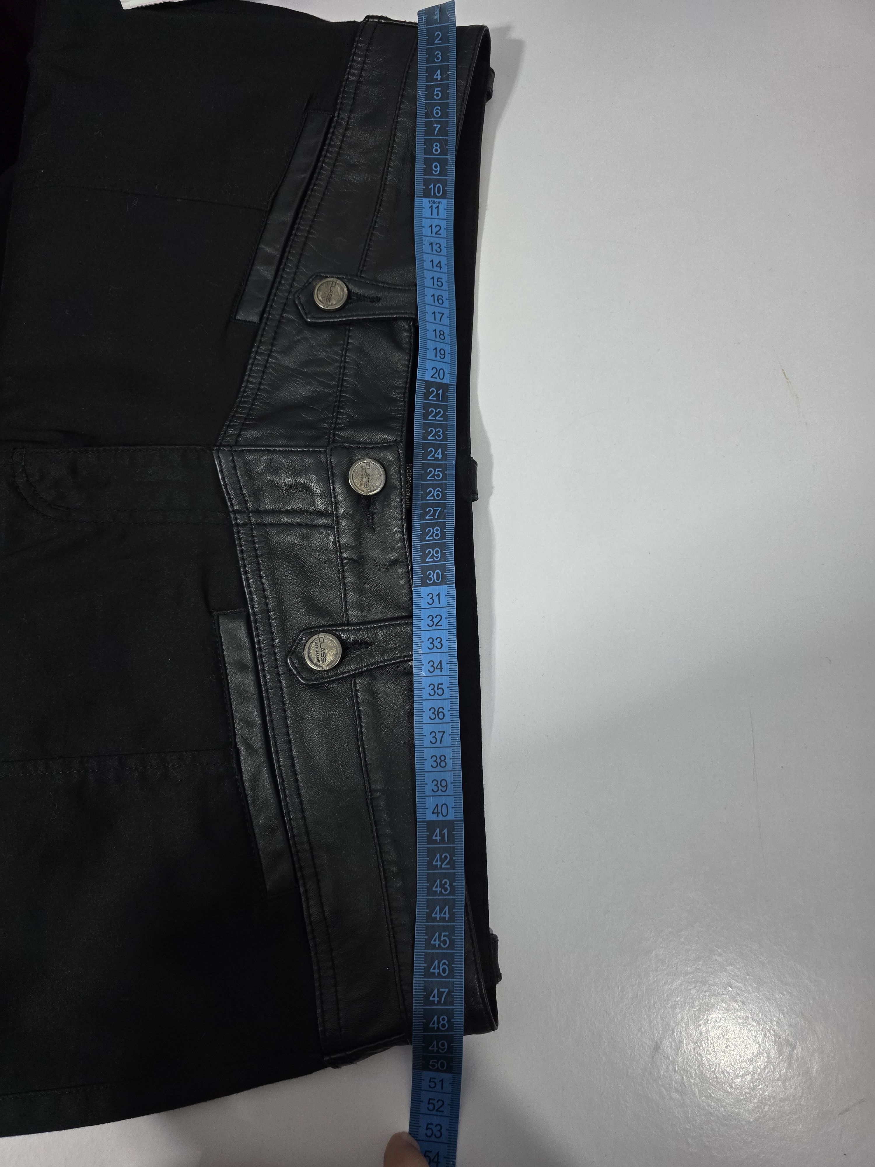 Roberto Cavalli Class Roberto Cavalli trousers leather waistband. VINTAGE Size 42" / US 20 - 15 Thumbnail