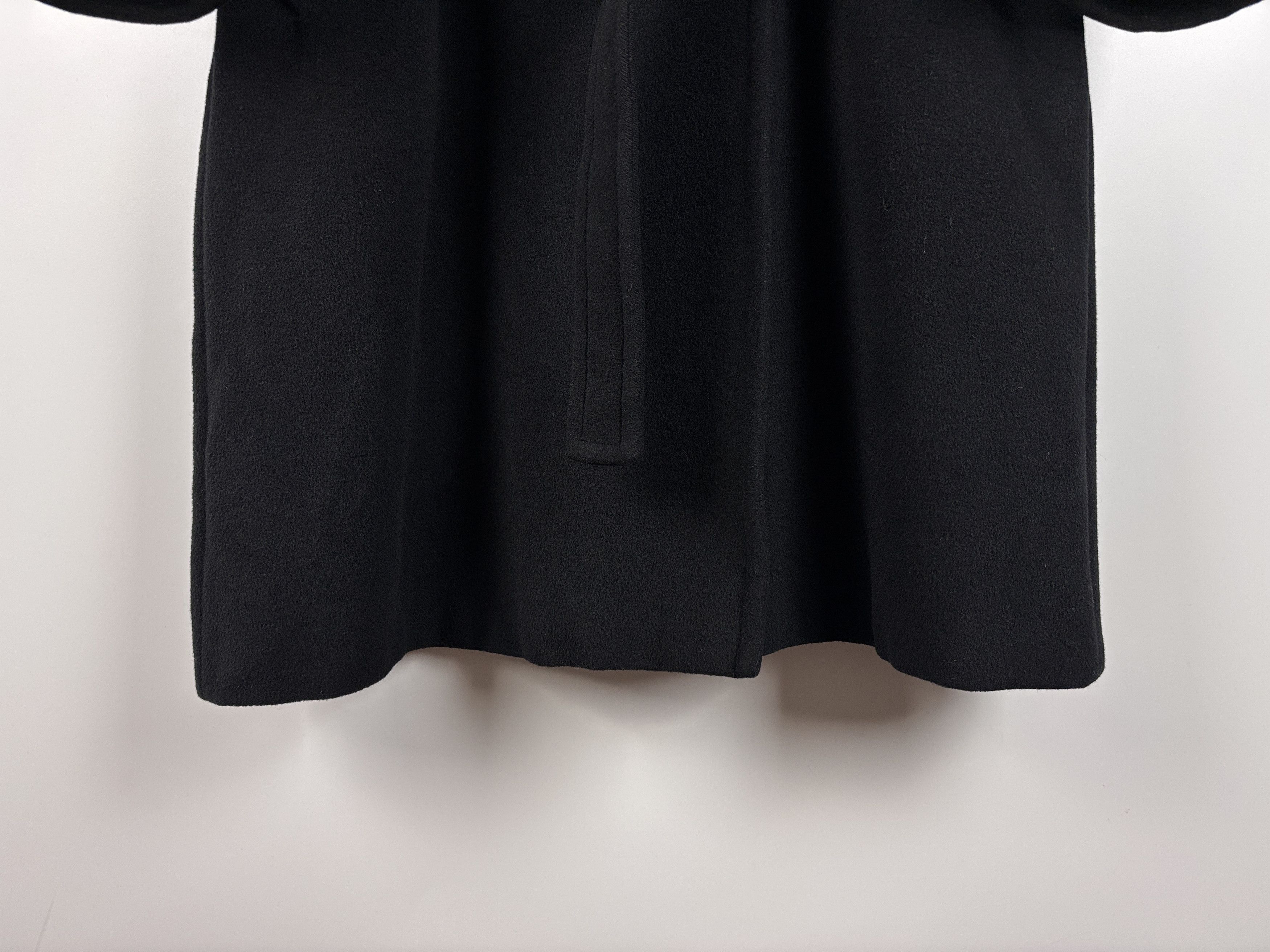 Max Mara × Vintage Max Mara Double-Breasted Belted Wool Coat Size US 6 / UK 8 Size M / US 6-8 / IT 42-44 - 4 Thumbnail