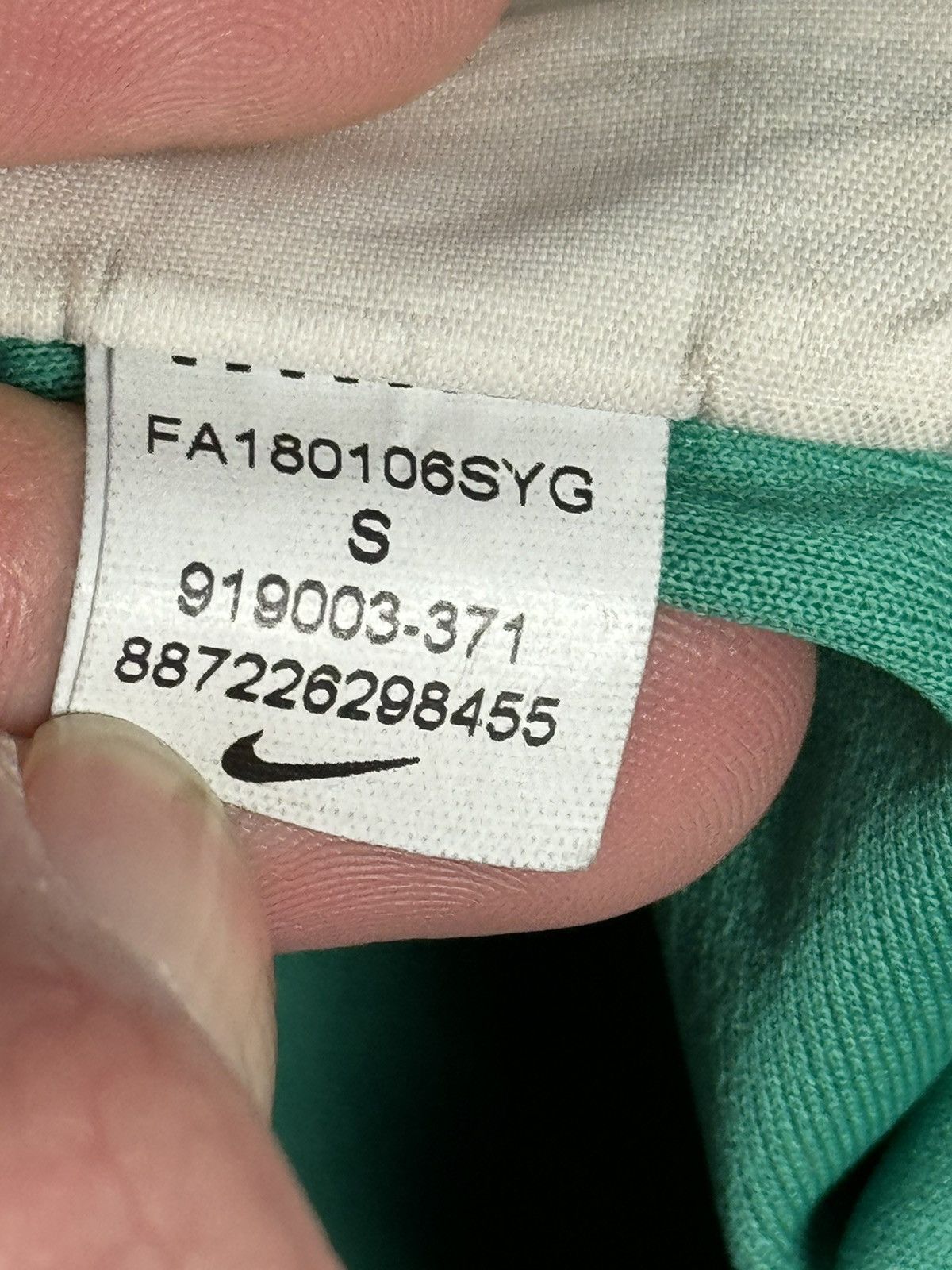 Nike Tottenham Hotspur 18/19 Third Football Jersey Size US S / EU 44-46 / 1 - 10 Thumbnail
