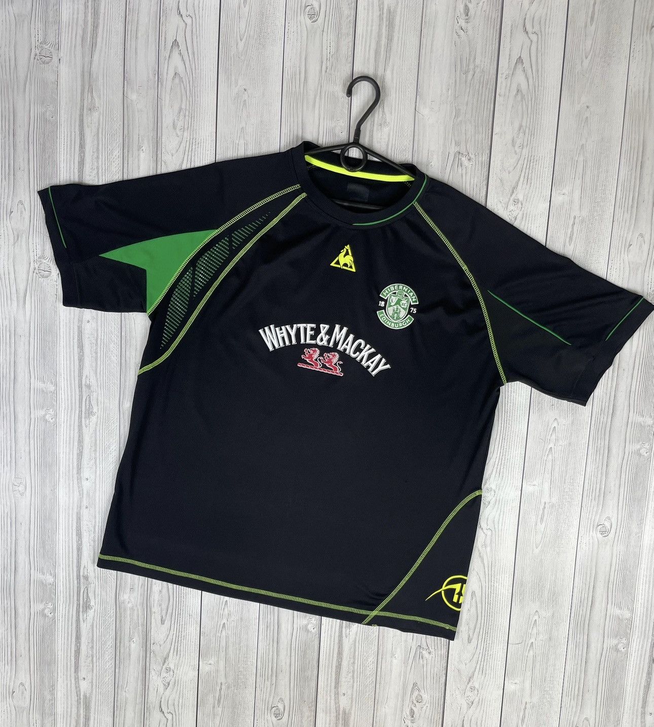 Le Coq Sportif Vintage soccer jersey Hibernian Edinburgh soccer jersey XL Size US XL / EU 56 / 4 - 1 Thumbnail