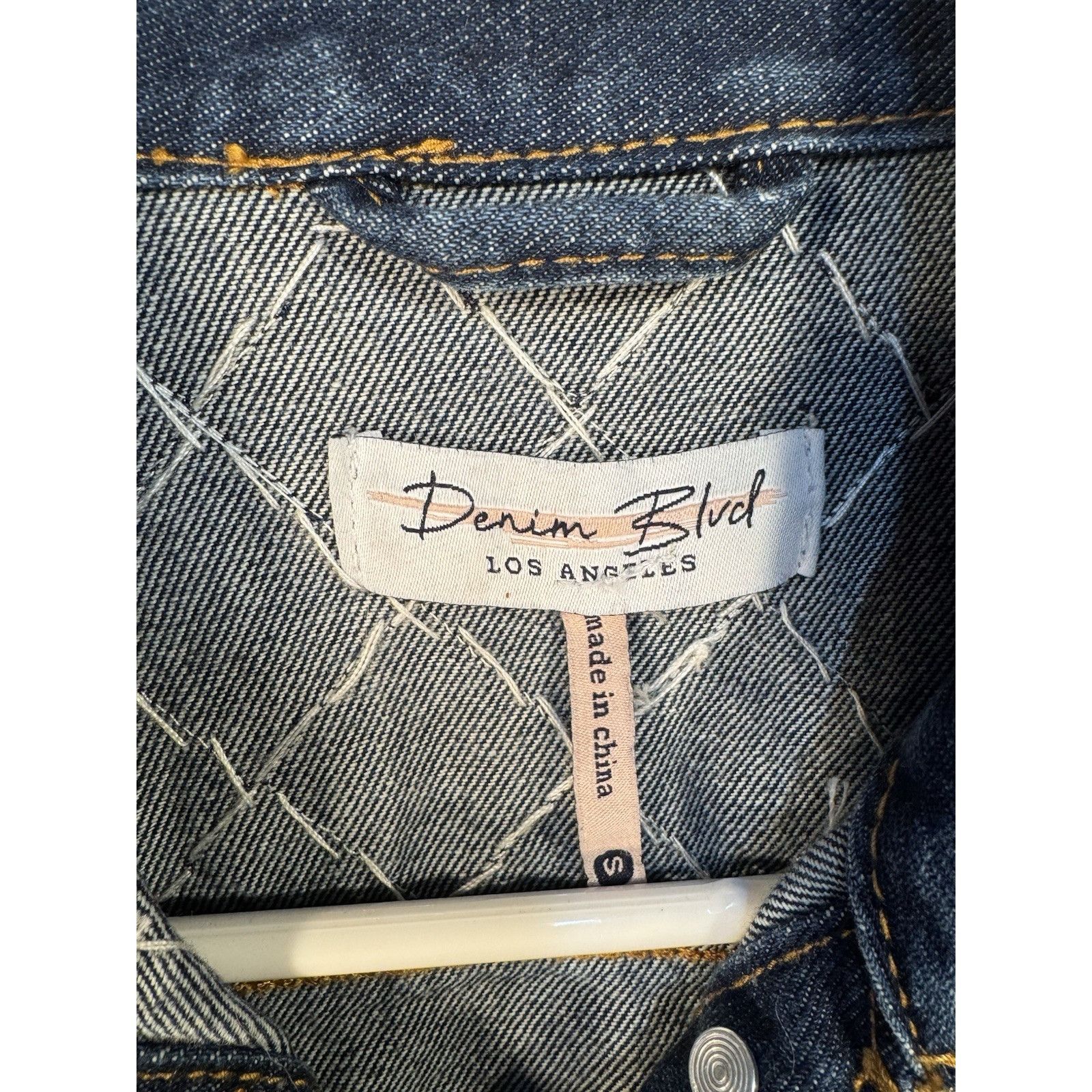 Levi's Denim Blvd Blue Jean Rhinestone Crystal Jacket Women's SMALL Size S / US 4 / IT 40 - 3 Thumbnail