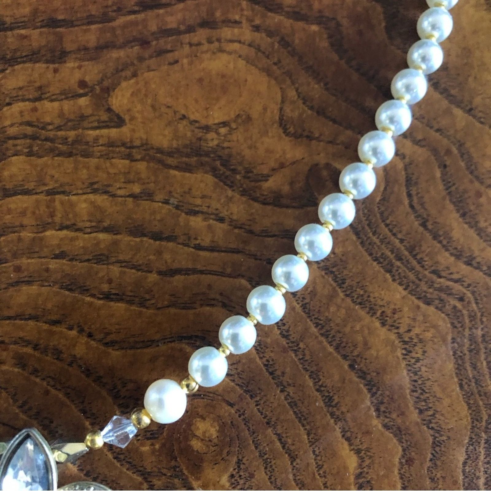 Handmade Handcrafted repurpose elegant stone and Pearl necklace Size ONE SIZE - 10 Thumbnail