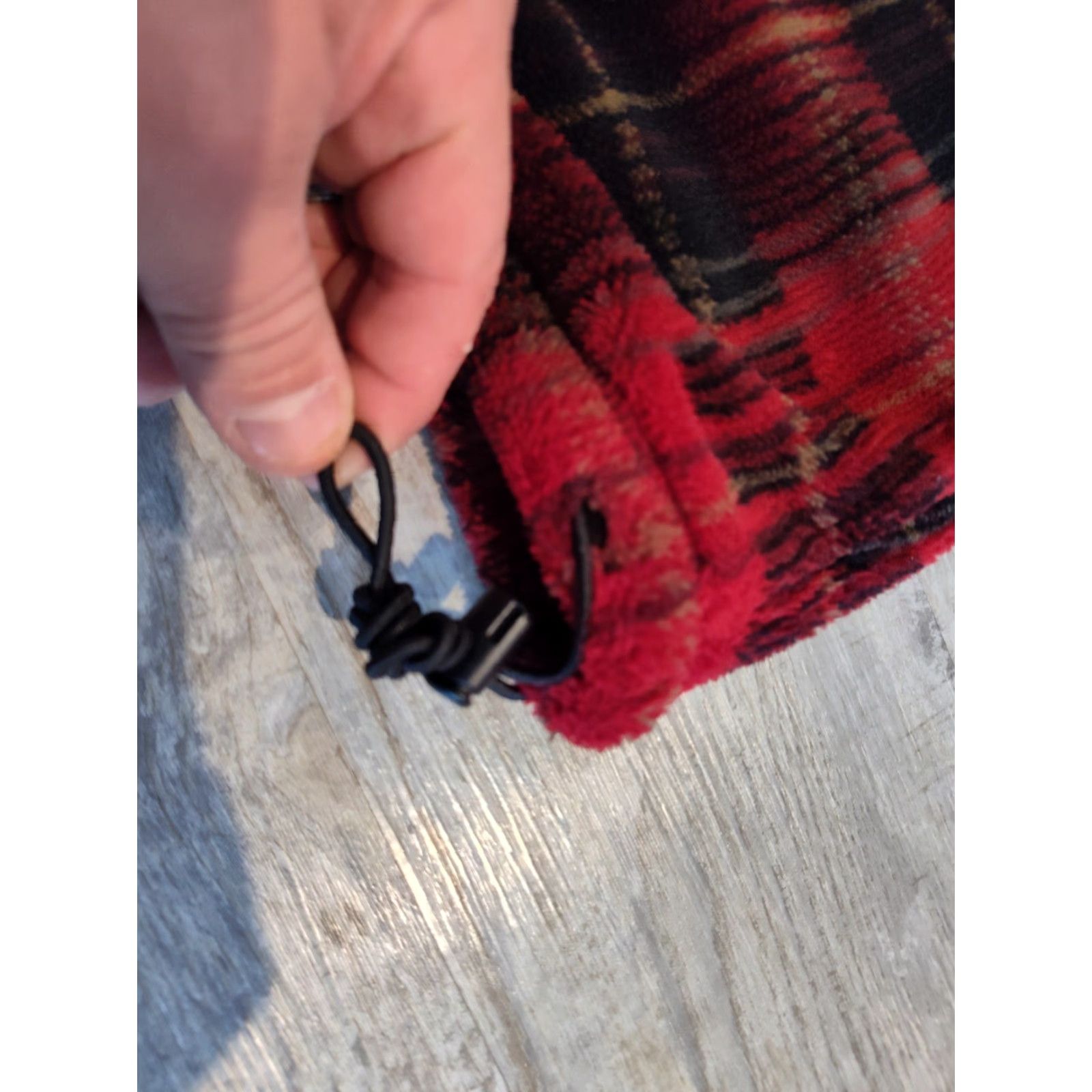 Vintage VINTAGE Field Gear Fleece Sweater Mens LT Buffalo Plaid USA Made 1990s Red & Black Button Cotton Knit Shirt Mens Size US L / EU 52-54 / 3 - 3 Thumbnail