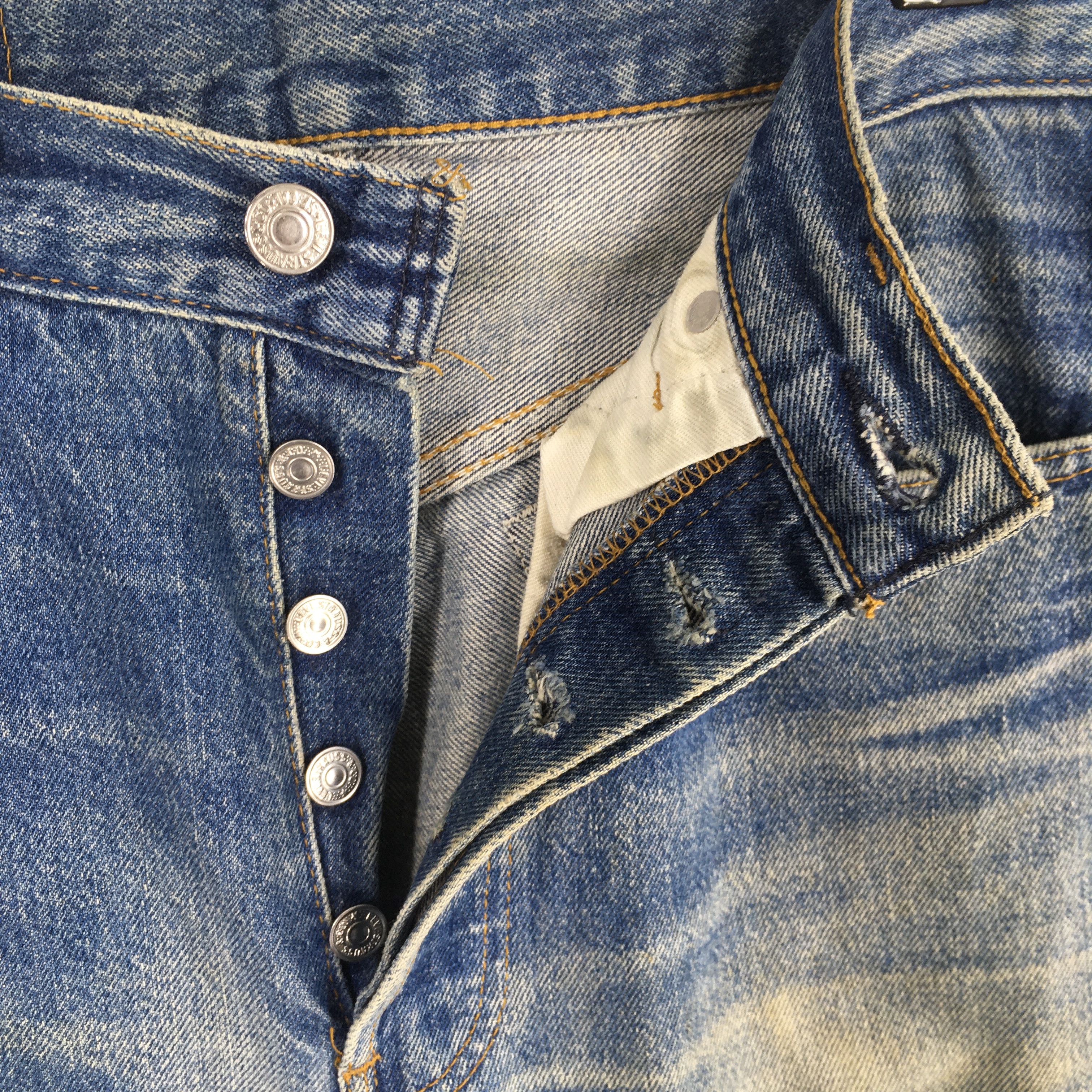 Levi's Size 29x33 Vintage 80s Levi's 501 Faded Blue Jeans S930 Size US 29 - 6 Thumbnail