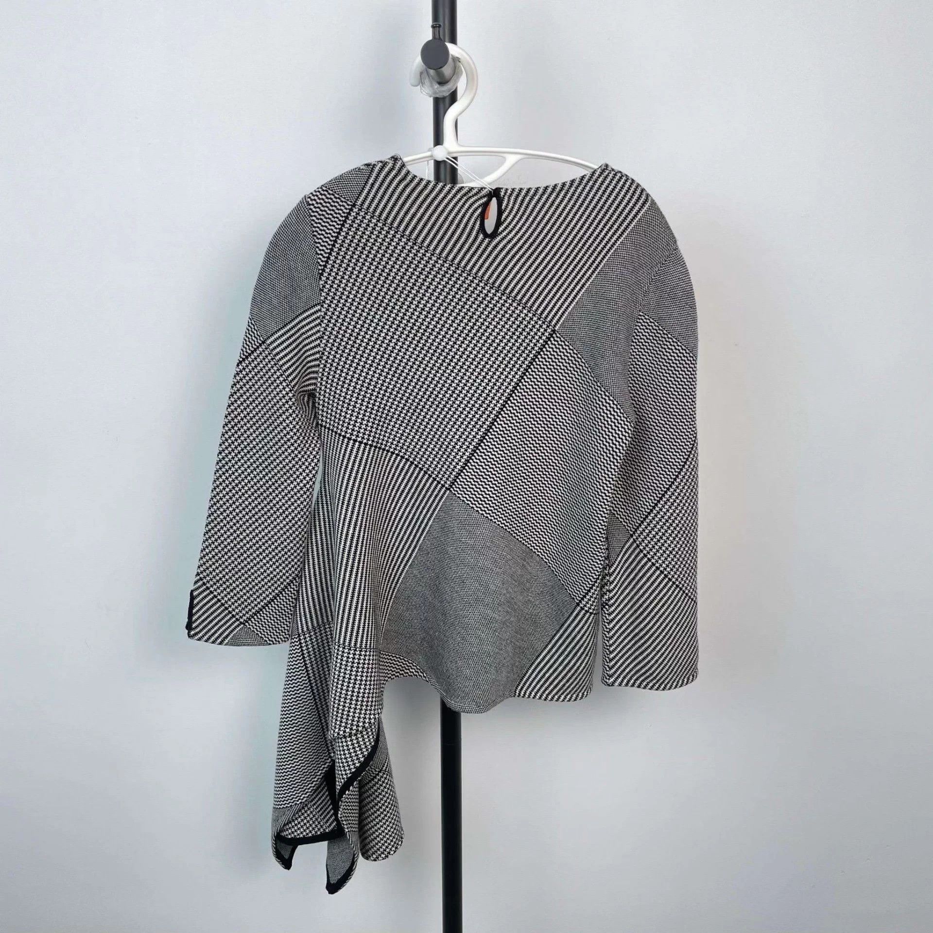 Dior Dior wool sweater gray 36 Size XS / US 0-2 / IT 36-38 - 2 Thumbnail