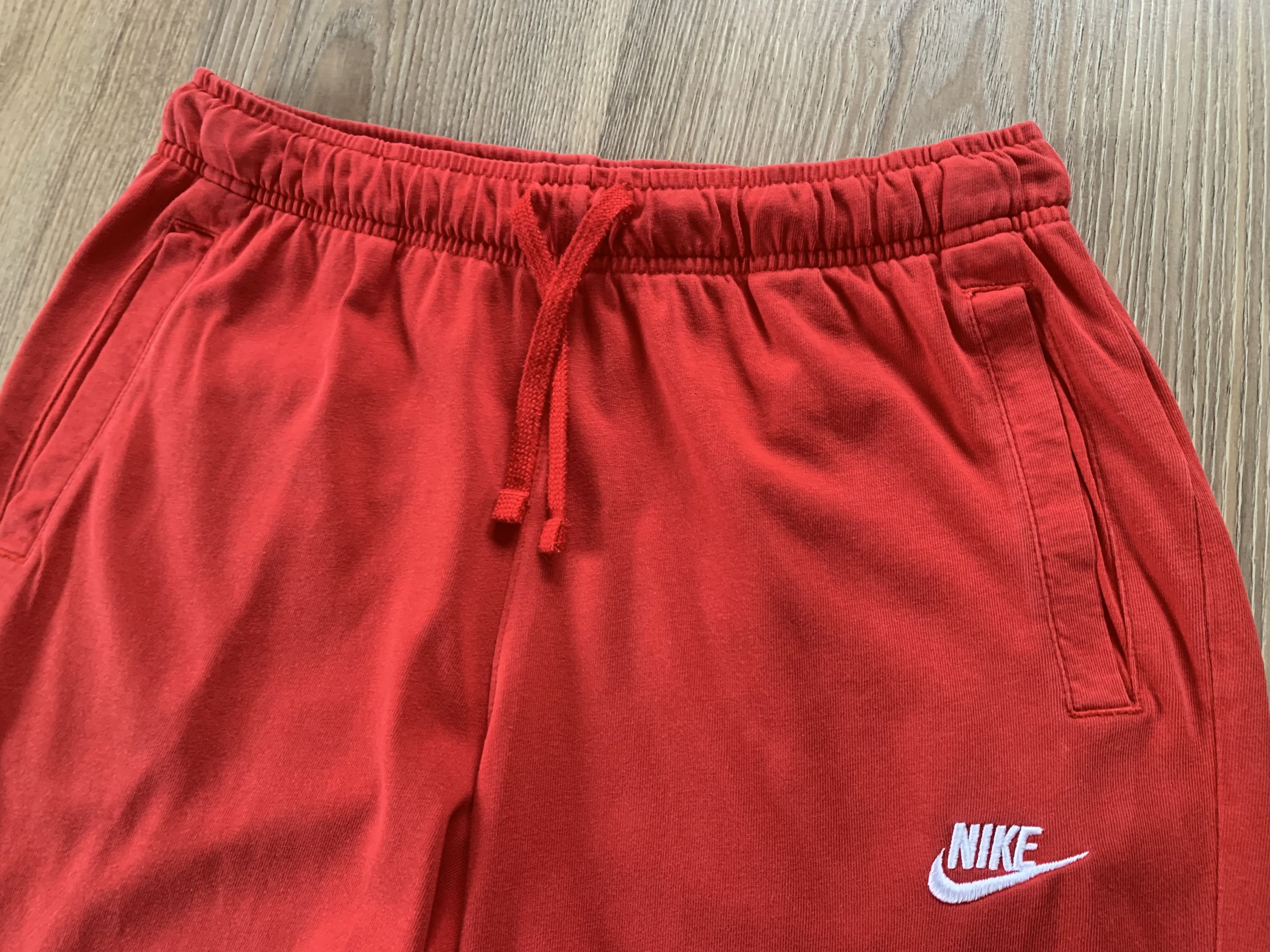 Nike Nike Sportswear Red Shorts Size US 30 / EU 46 - 4 Thumbnail
