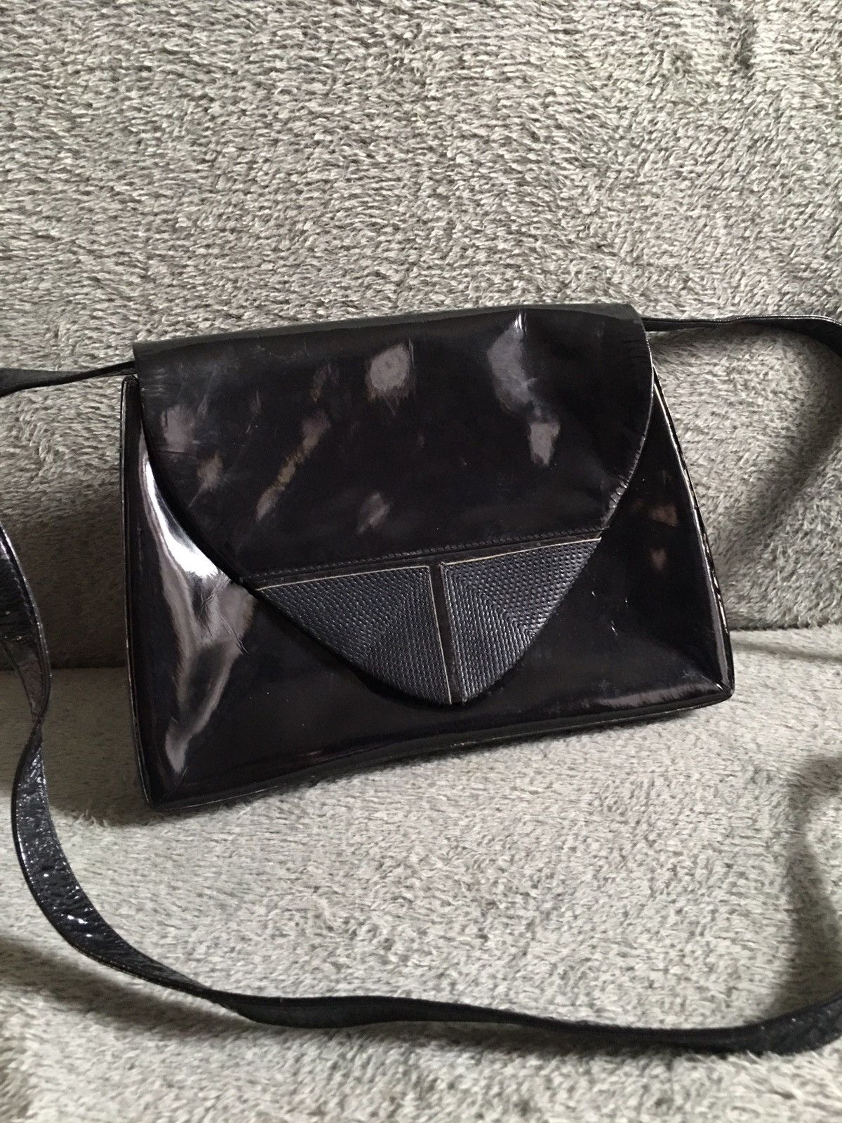 Bally × Vintage BALLY of Switzerland Black Patent Leather Shoulder Bag Size ONE SIZE - 1 Thumbnail