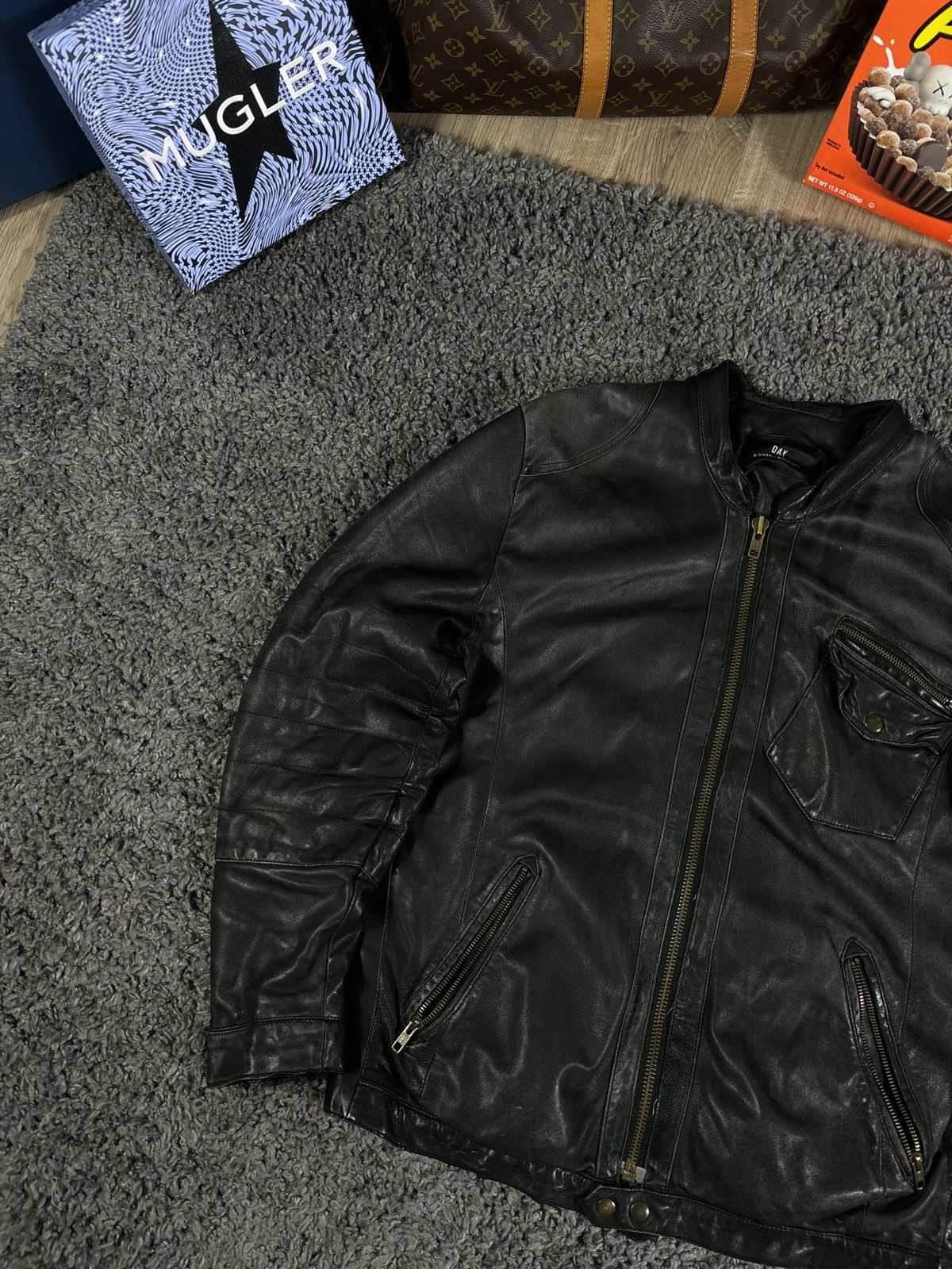 Vintage Vintage Real Leather Asymmetrical Motorcycle Jacket Black Size US L / EU 52-54 / 3 - 4 Thumbnail
