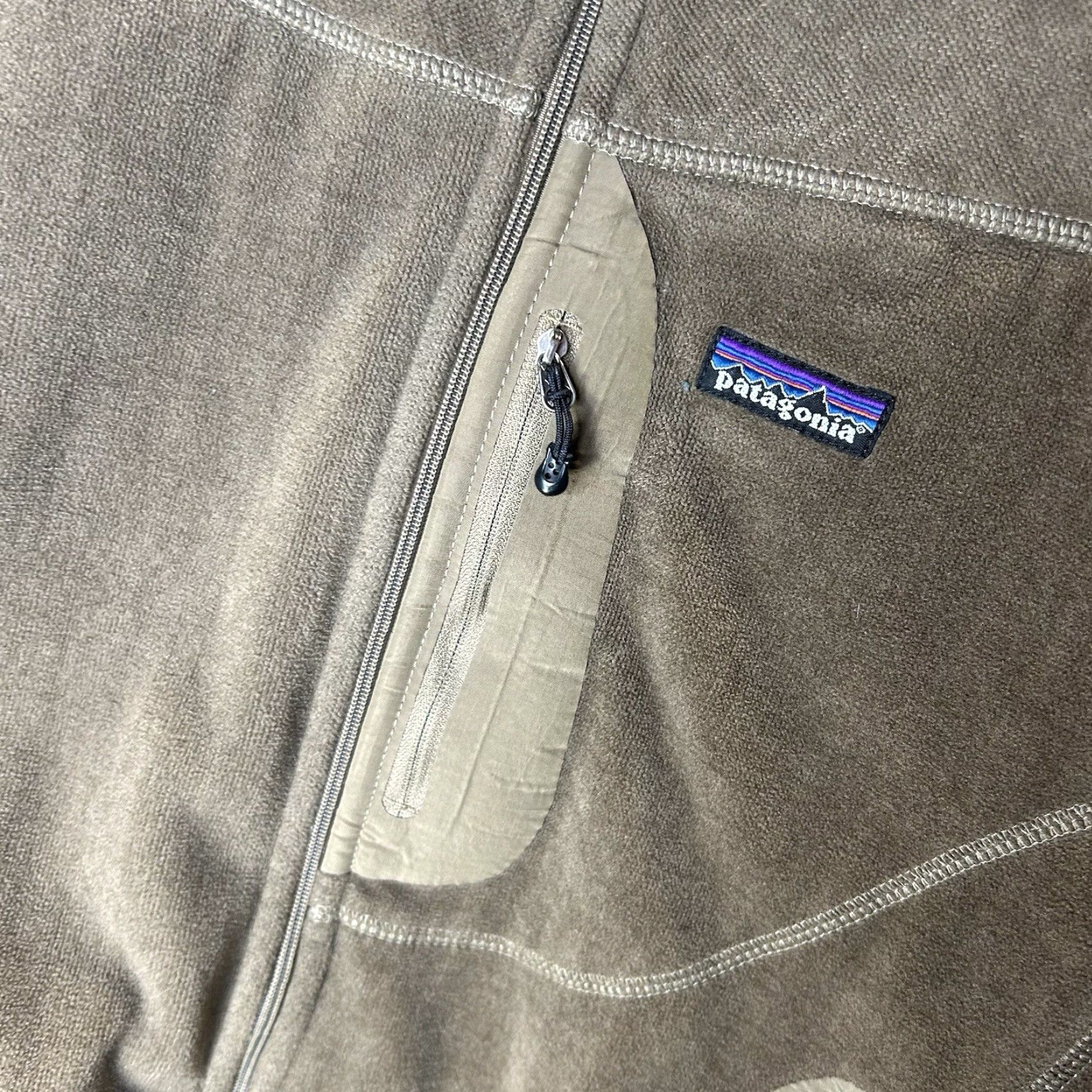 Patagonia VINTAGE Patagonia R3 Regulator Fleece Full-Zip Sherpa Lined Jacket Medium Men Size US M / EU 48-50 / 2 - 6 Thumbnail