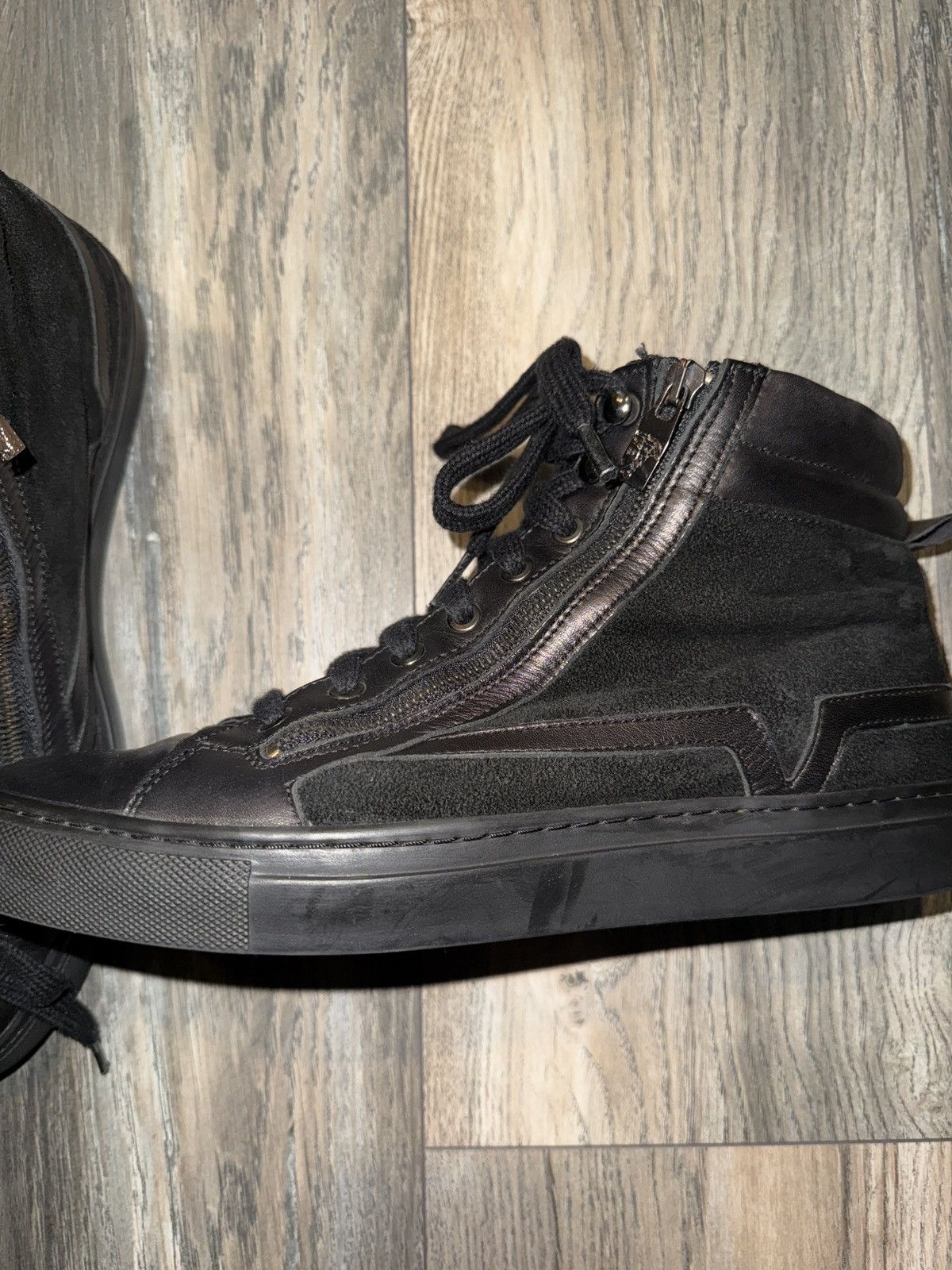 Versace Versace sneakers size 9.5 Size US 9.5 / EU 42-43 - 5 Thumbnail