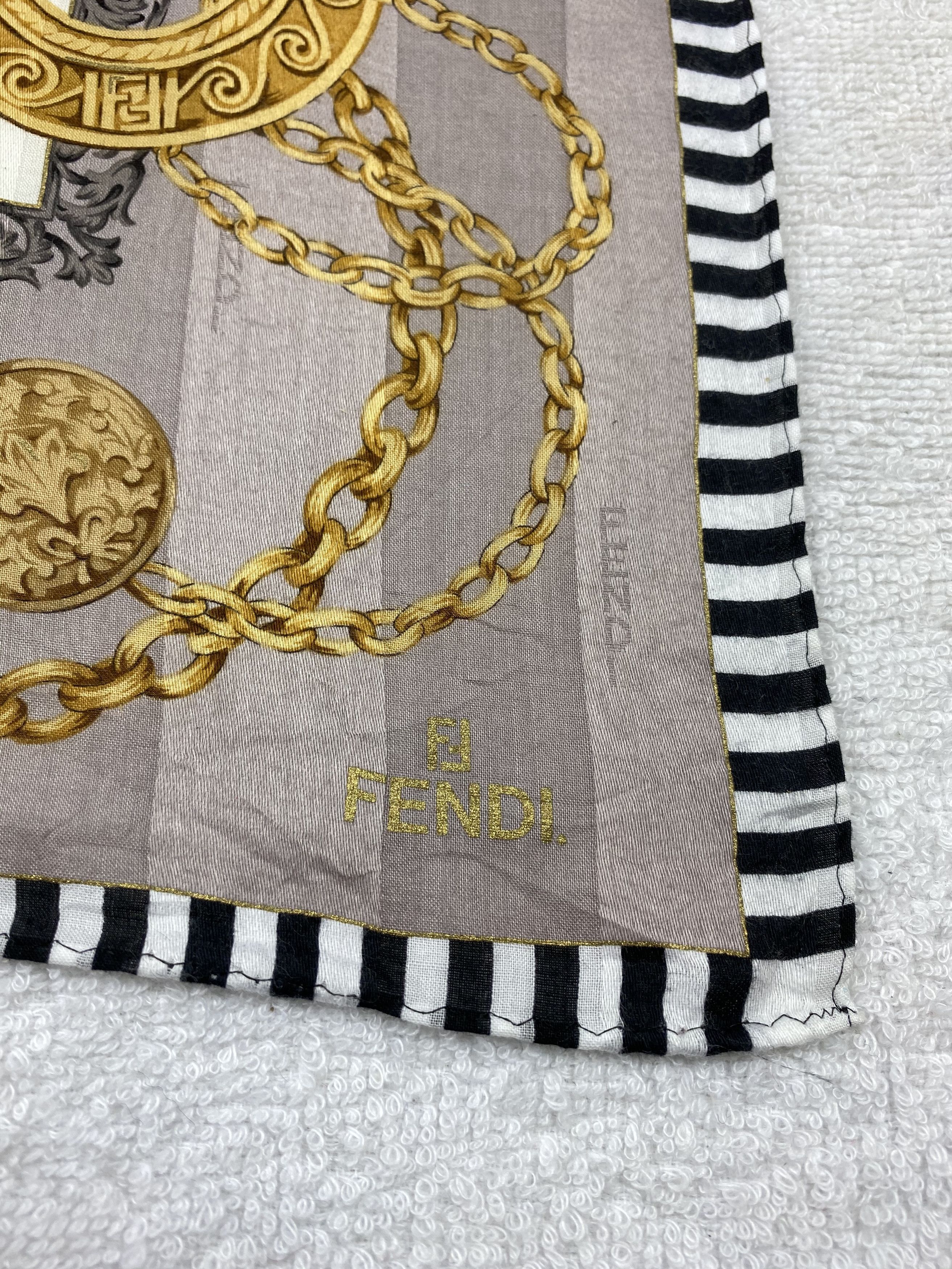 Vintage Fendi Handkerchief / Bandana / Neckerchief A041 Size ONE SIZE - 5 Thumbnail