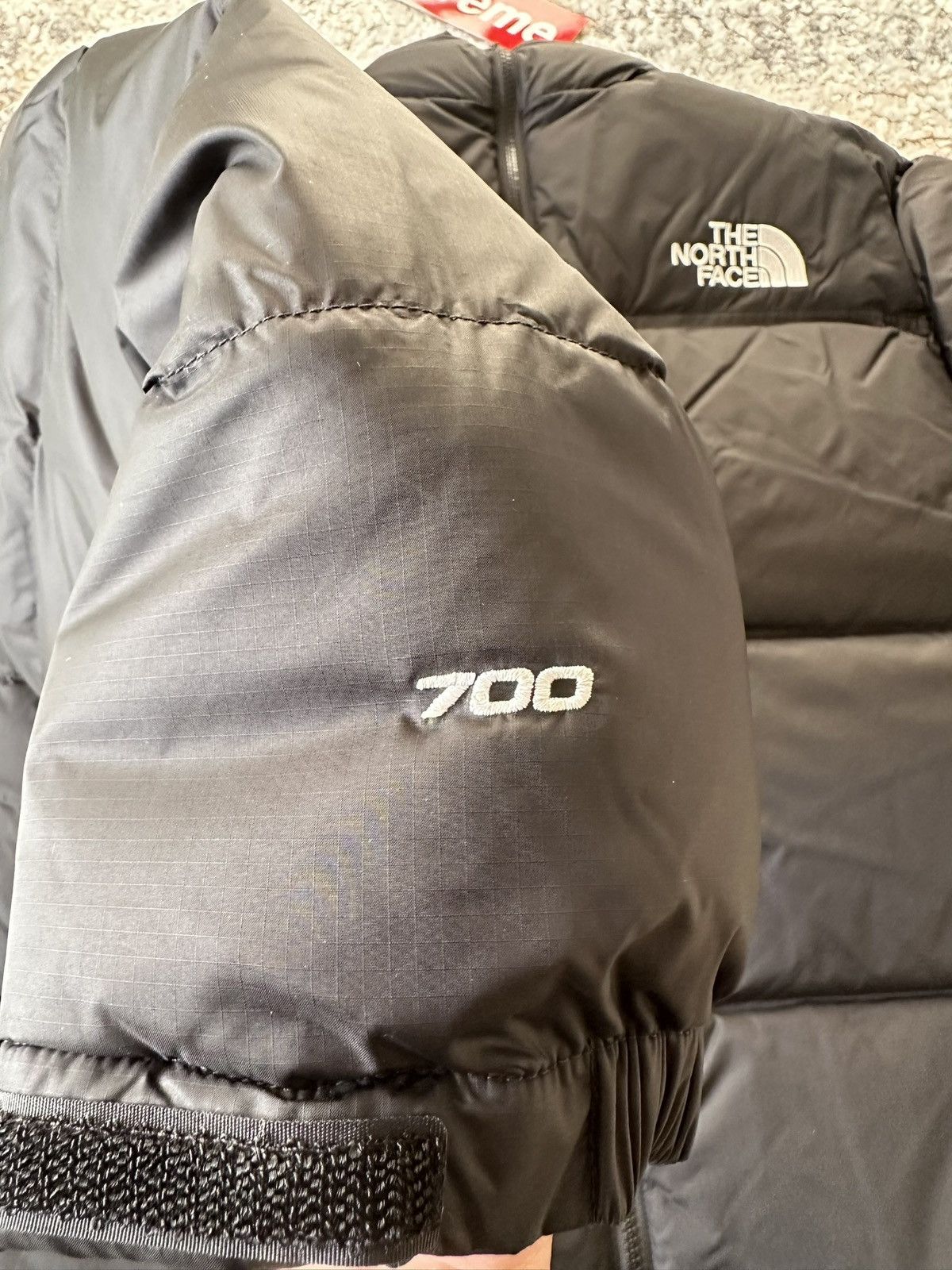 Supreme × The North Face SUPREME x THE NORTH FACE SPLIT NUPTSE JACKET (L) Size US L / EU 52-54 / 3 - 14 Thumbnail