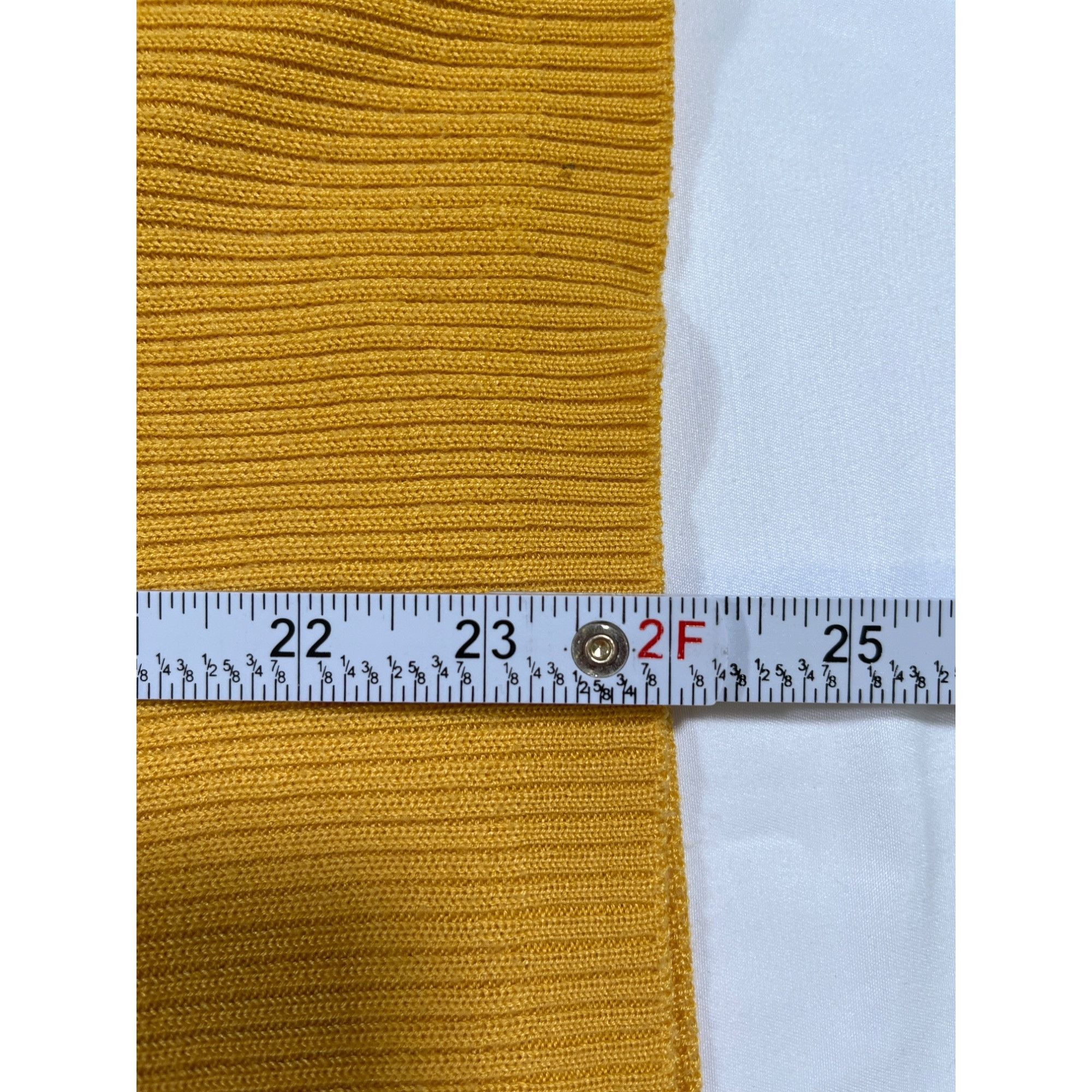 Croft & Barrow Croft & Barrow SKU 7731 Vintage Mustard Yellow Ribbed Knit T Size XL / US 12-14 / IT 48-50 - 6 Thumbnail