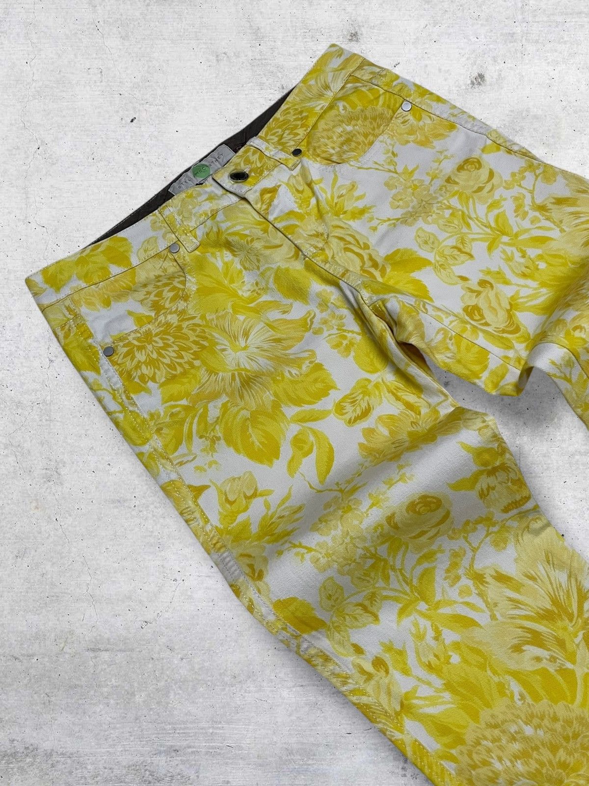 Stella McCartney DESIGNER STELLA MCCARTNEY RARE DESIGN FLORAL POP ART DENIM Size US 29 - 7 Thumbnail