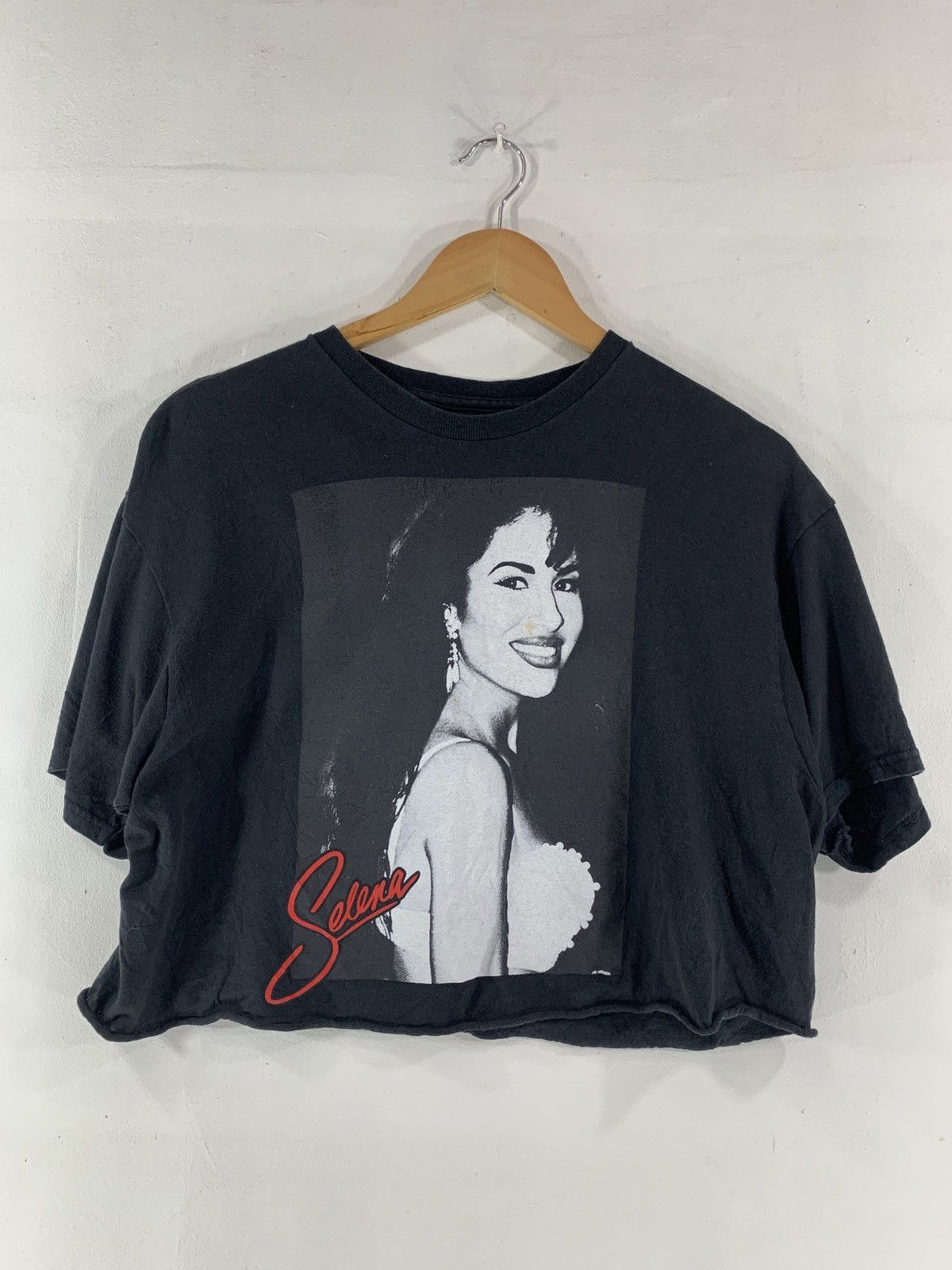 Rap Tees × Vintage Selena Gomez Crop Top Size L / US 10 / IT 46 - 1 Thumbnail