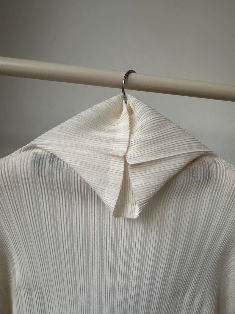 Issey Miyake Issey Miyake size:3 White pleated long-sleeved shirt Size XS / US 0-2 / IT 36-38 - 2 Thumbnail