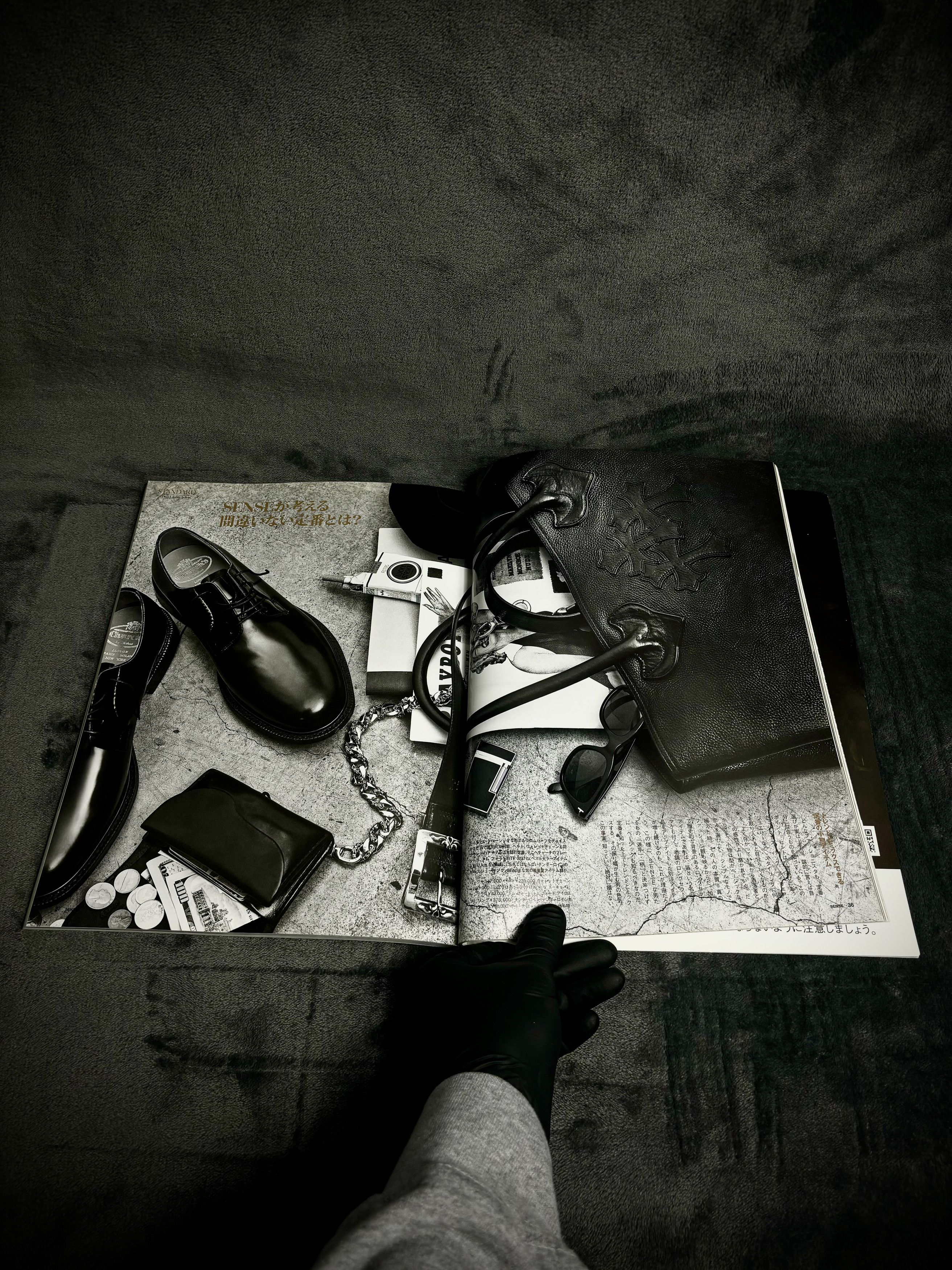 Chrome Hearts SENSE Magazine January 2015 feat Chrome Hearts, Dior + More Size ONE SIZE - 2 Thumbnail