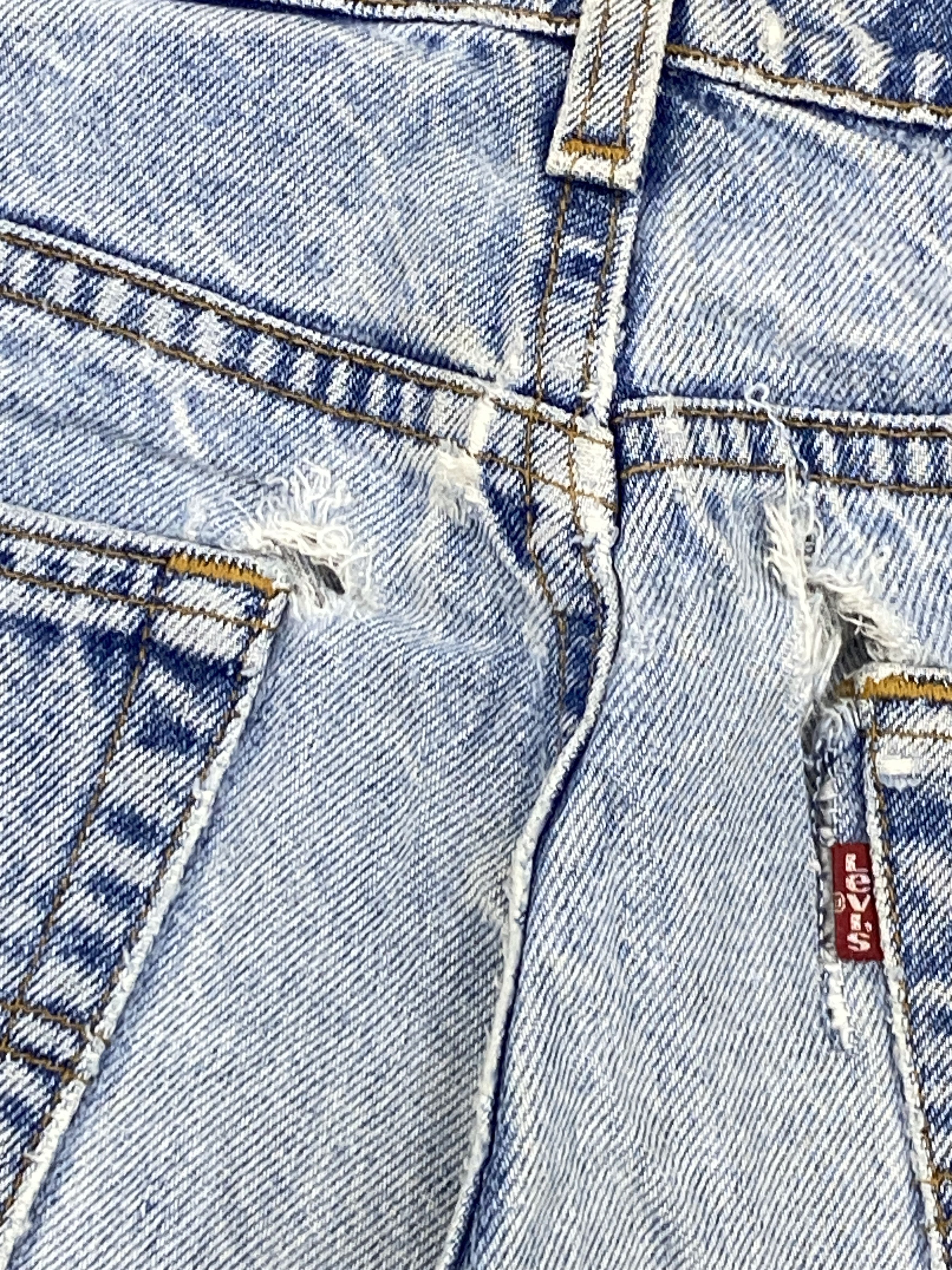 Levi's Vintage 90s Levis 505 Light Wash Jeans DP2706 Size US 31 - 15 Thumbnail