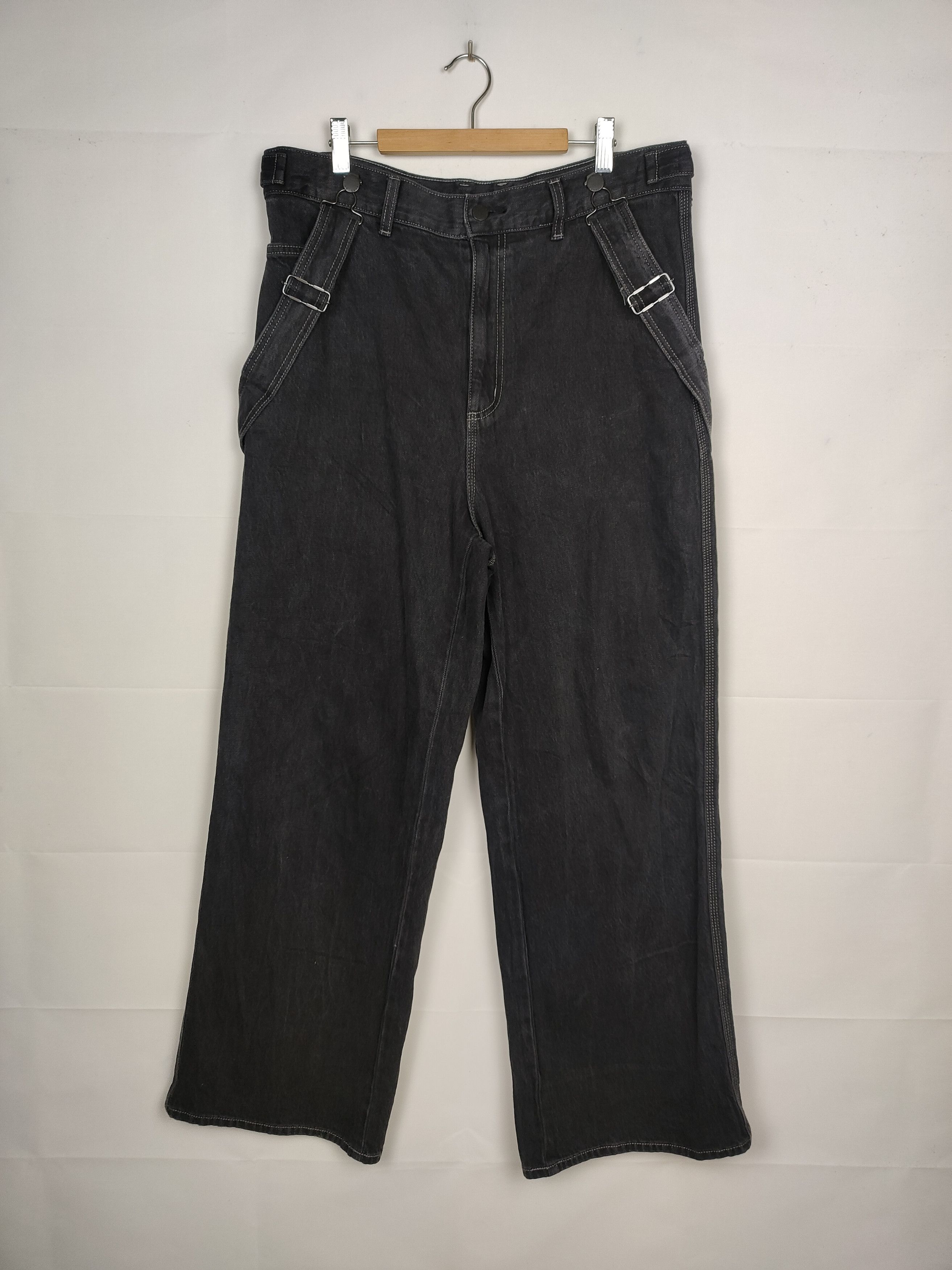GU Japan Carpenter Pant