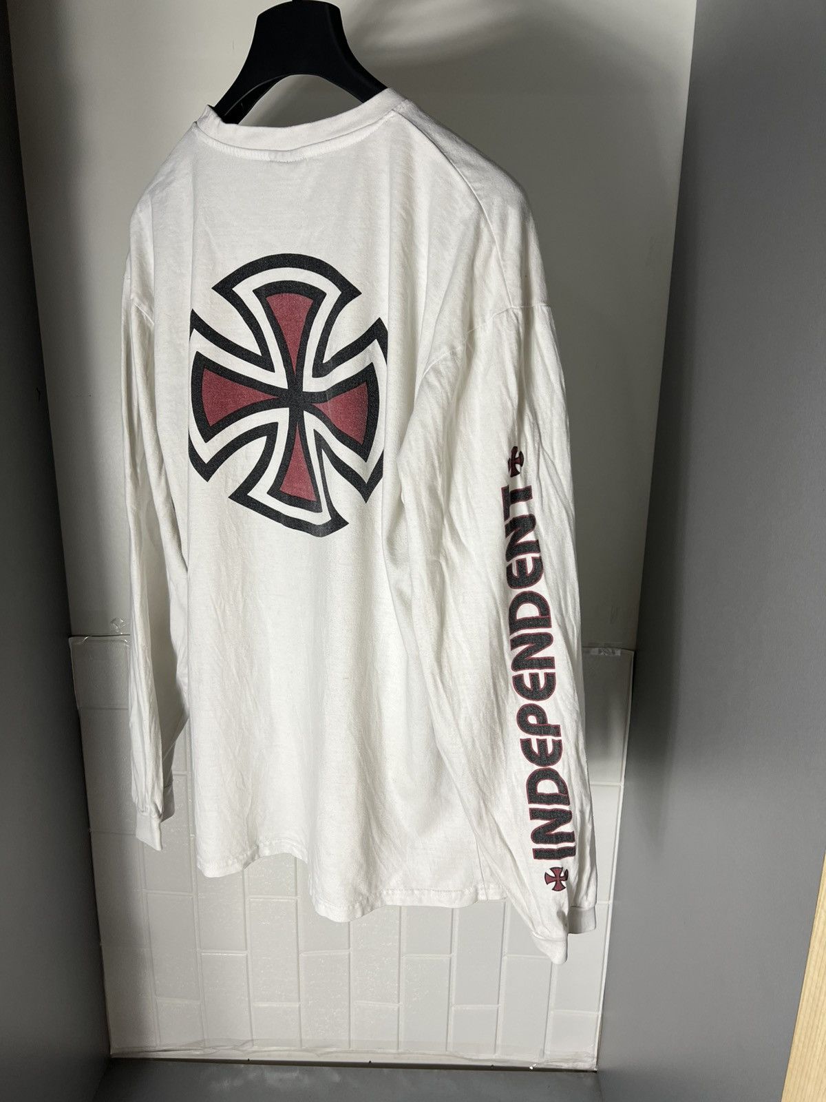 Vintage VERY RARE INDEPENDENT TRUCK COMPANY SKATEBOARD LONG SLLEVE Size US L / EU 52-54 / 3 - 7 Thumbnail