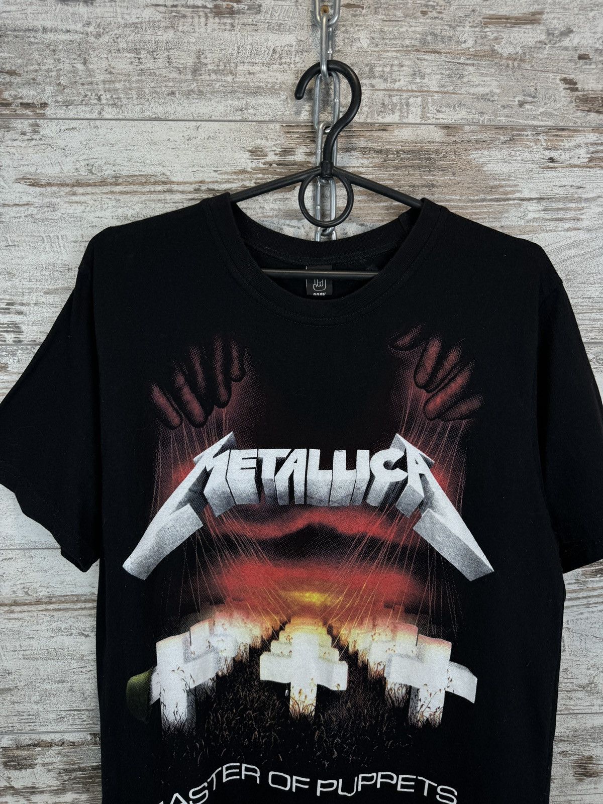 Band Tees × Metallica × Vintage Mens Vintage Metallica T-shirt rock band tee rare Size US L / EU 52-54 / 3 - 3 Thumbnail