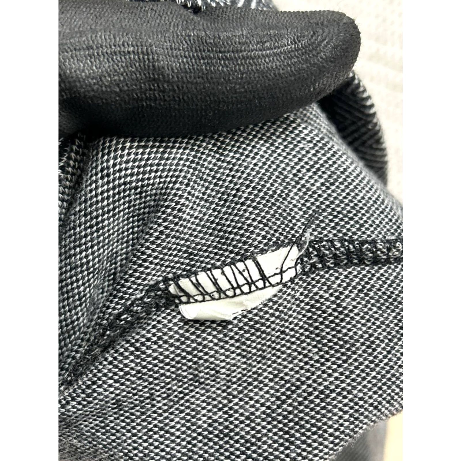 Zara VINTAGE Zara Trafaluc Sweater Womens Small Black Herringbone Tight Knit Cozy Warm Wear Size S / US 4 / IT 40 - 5 Thumbnail