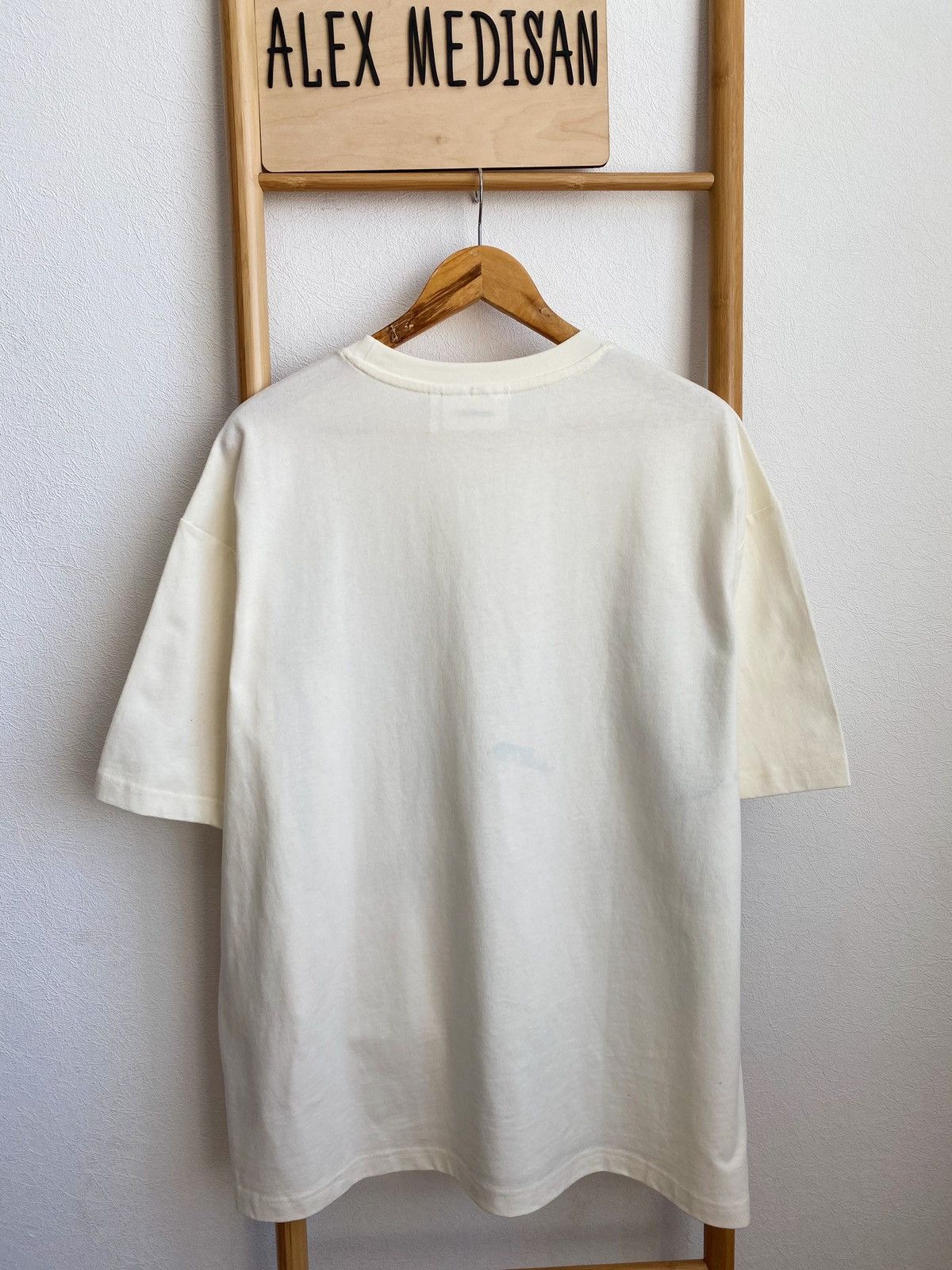 H&M × Jean-Michel Basquiat × Who Decides War WHO DECIDES WAR x BASQUIAT x H&M RELAXED FIT COTTON T-SHIRT Size US XL / EU 56 / 4 - 7 Thumbnail