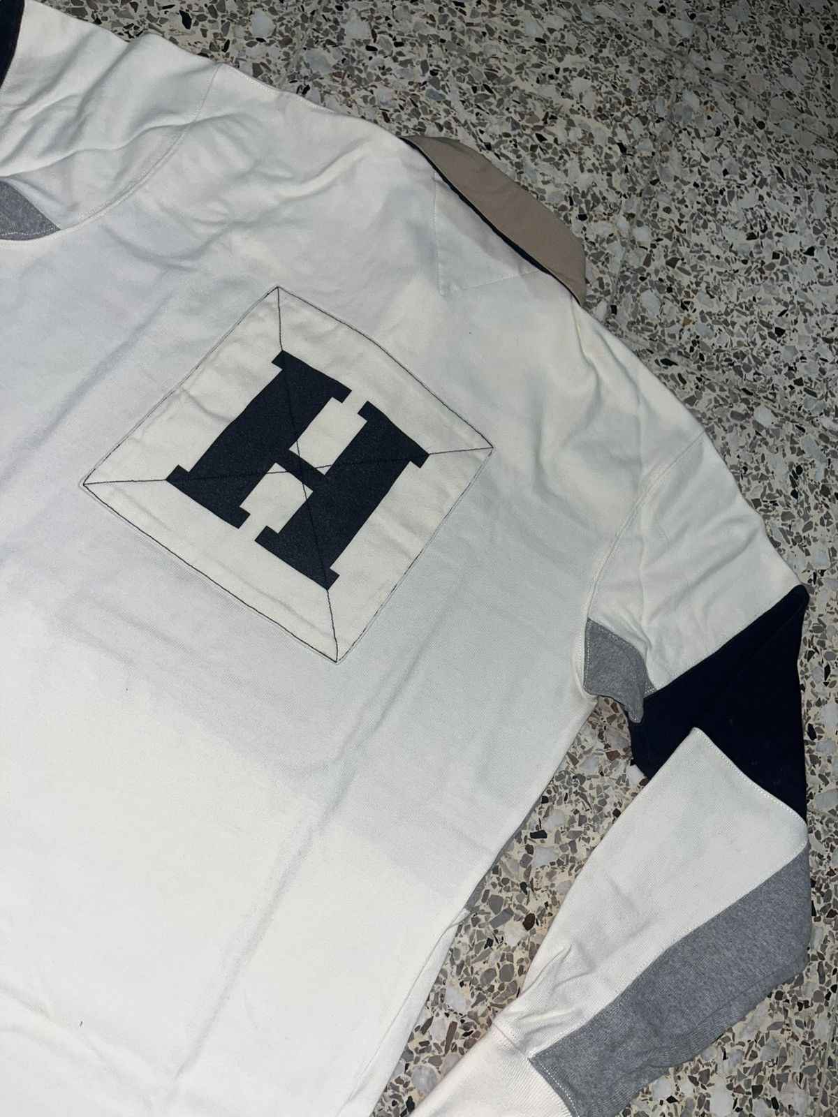 Tommy Hilfiger VINTAGE TOMMY HILFINGER RUGBY SPELL OUT LOGO Size US M / EU 48-50 / 2 - 4 Thumbnail