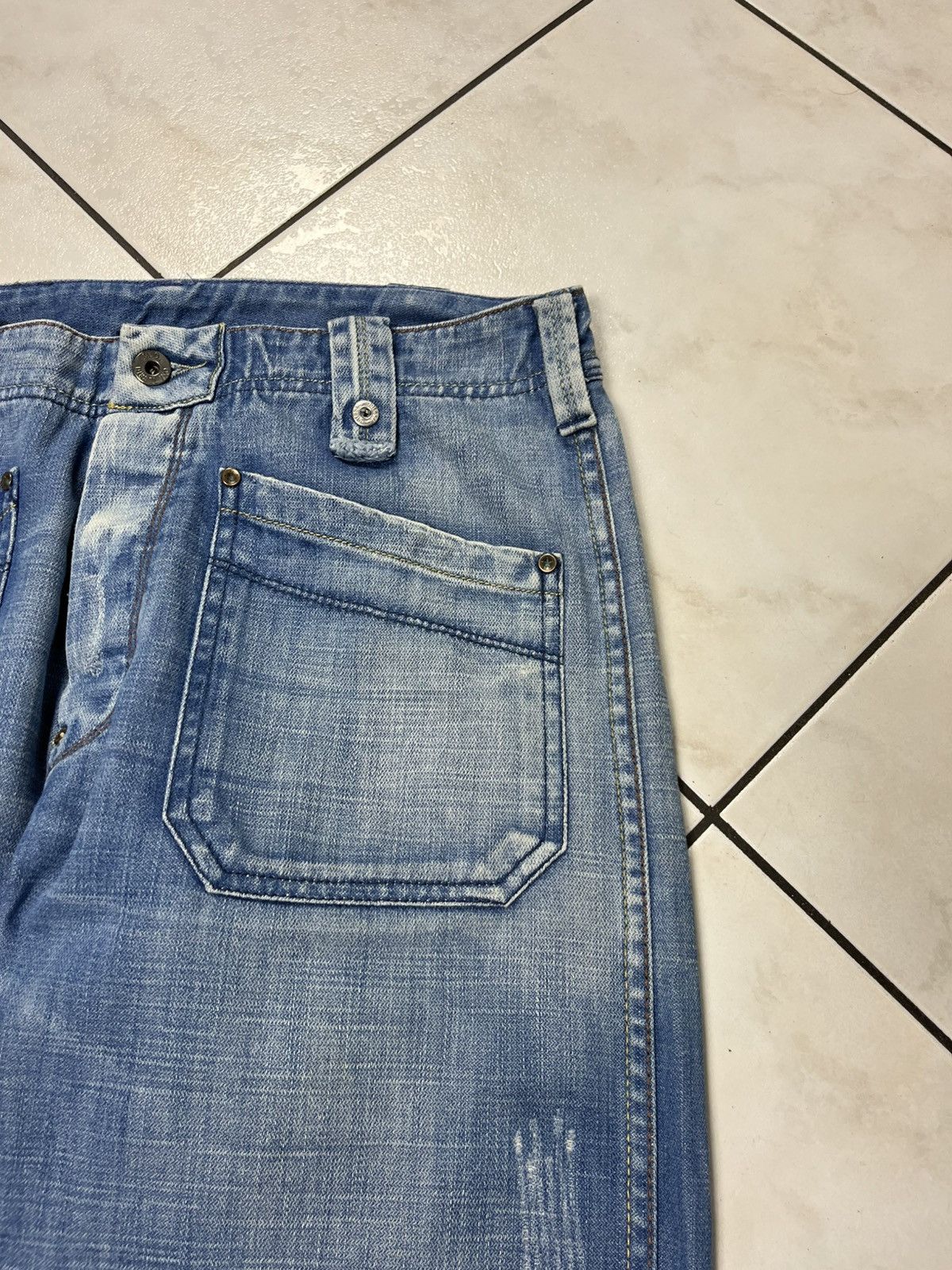 Diesel × Vintage Vintage Diesel moorix y2k distressed denim jeans baggy pants Size US 32 / EU 48 - 6 Thumbnail