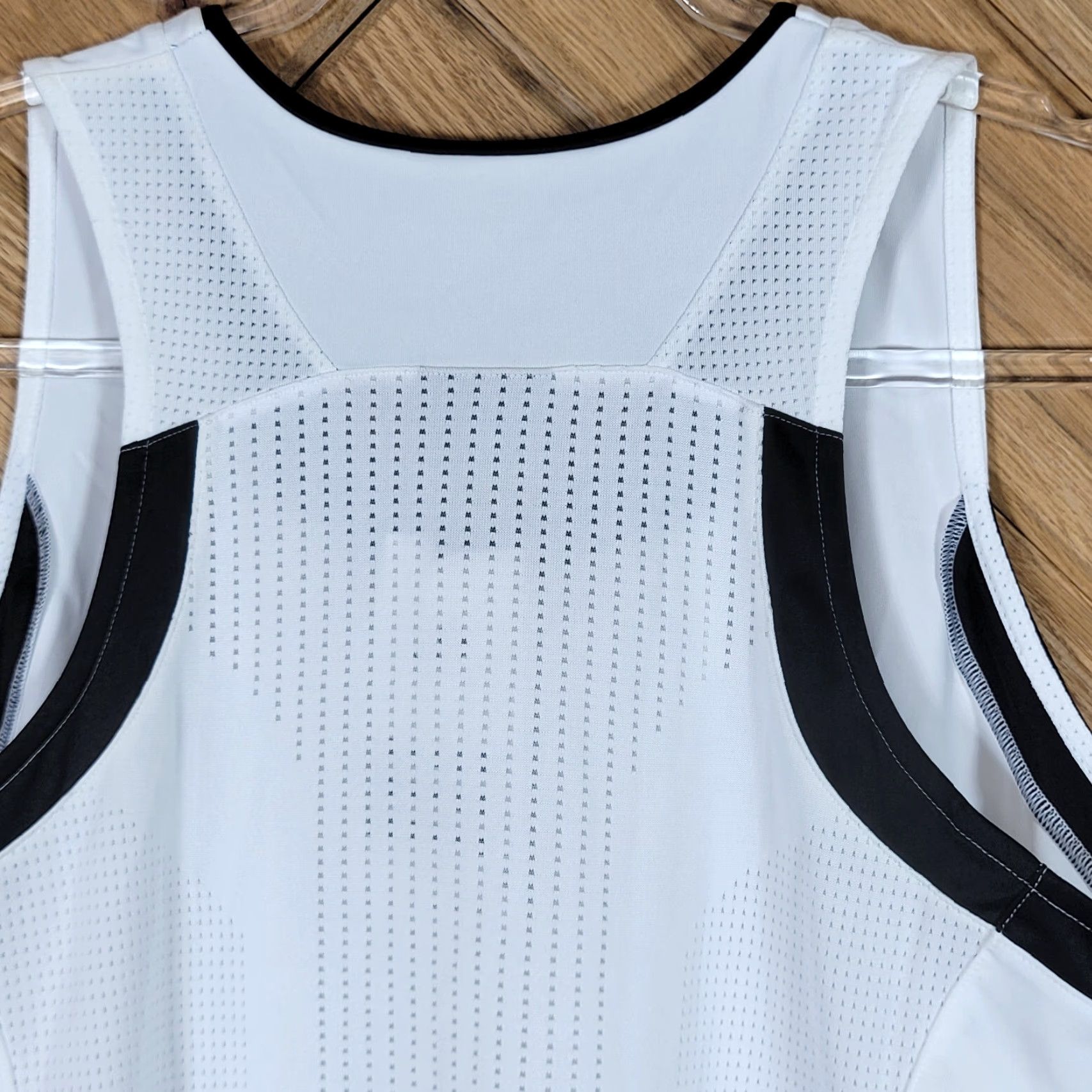 Adidas Adidas Performance Womens Tank Top Basketball Active Top Logo Pullover V-Neck White L Shirt Womens Basketball, Gym & Training Size L / US 10 / IT 46 - 6 Thumbnail