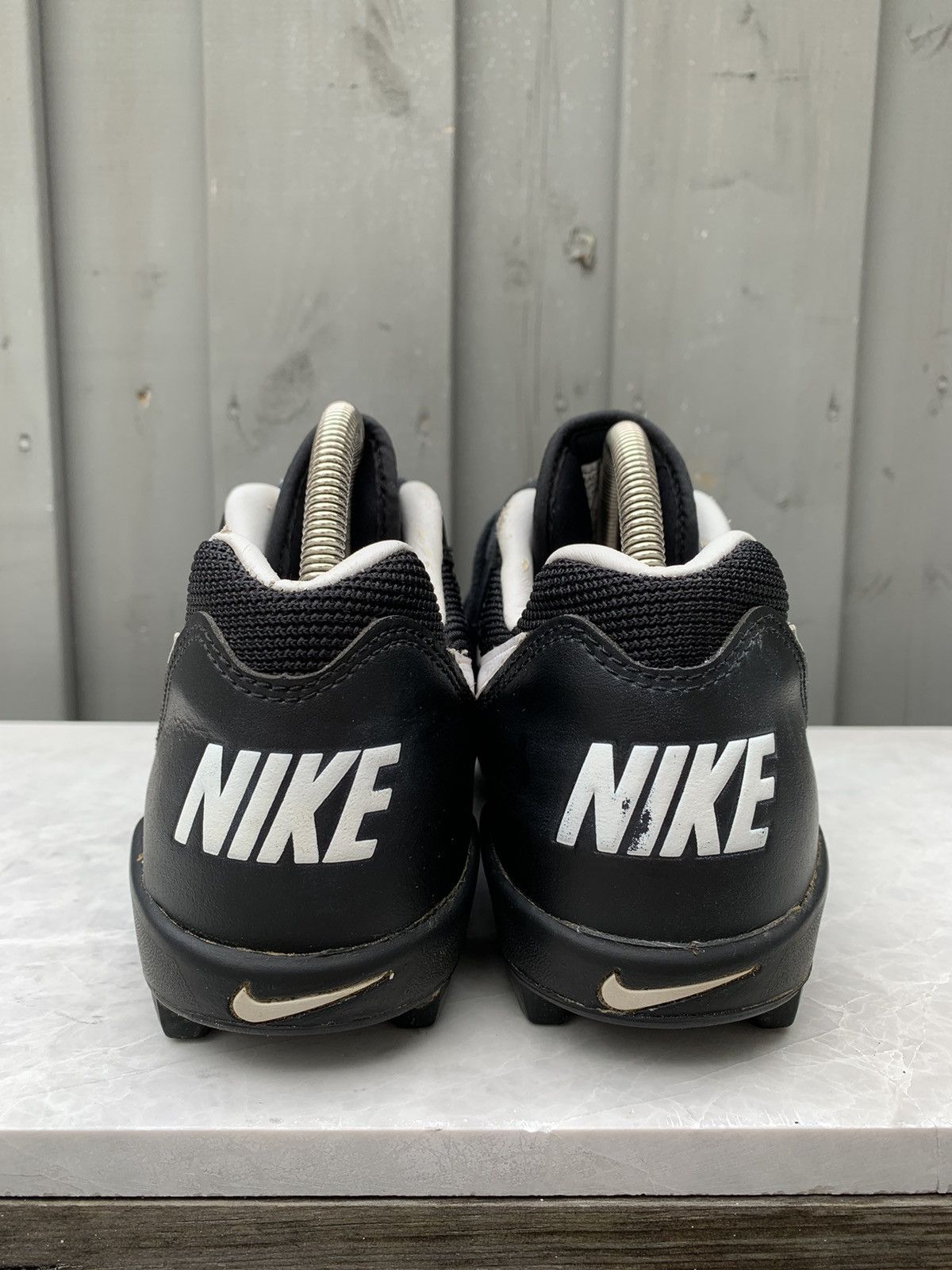 Nike × Vintage 1995 Nike Shark Cleats 90s Vintage Sport Sneaker Baseball Size US 8 / EU 41 - 7 Thumbnail