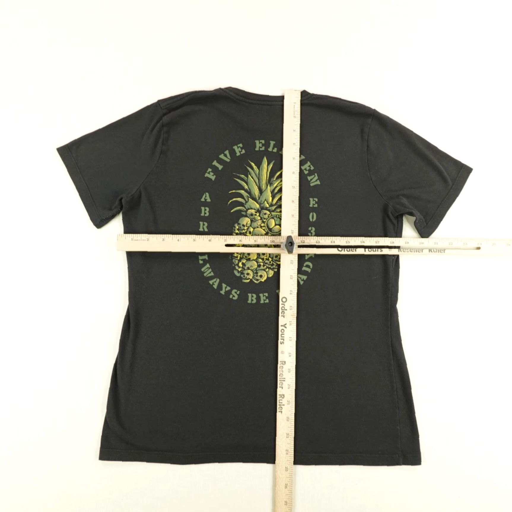 Vintage VINTAGE 5.11 Tactical Shirt Mens M Black Pineapple Grenade Always Be Ready Utility Shirt Size US M / EU 48-50 / 2 - 7 Thumbnail