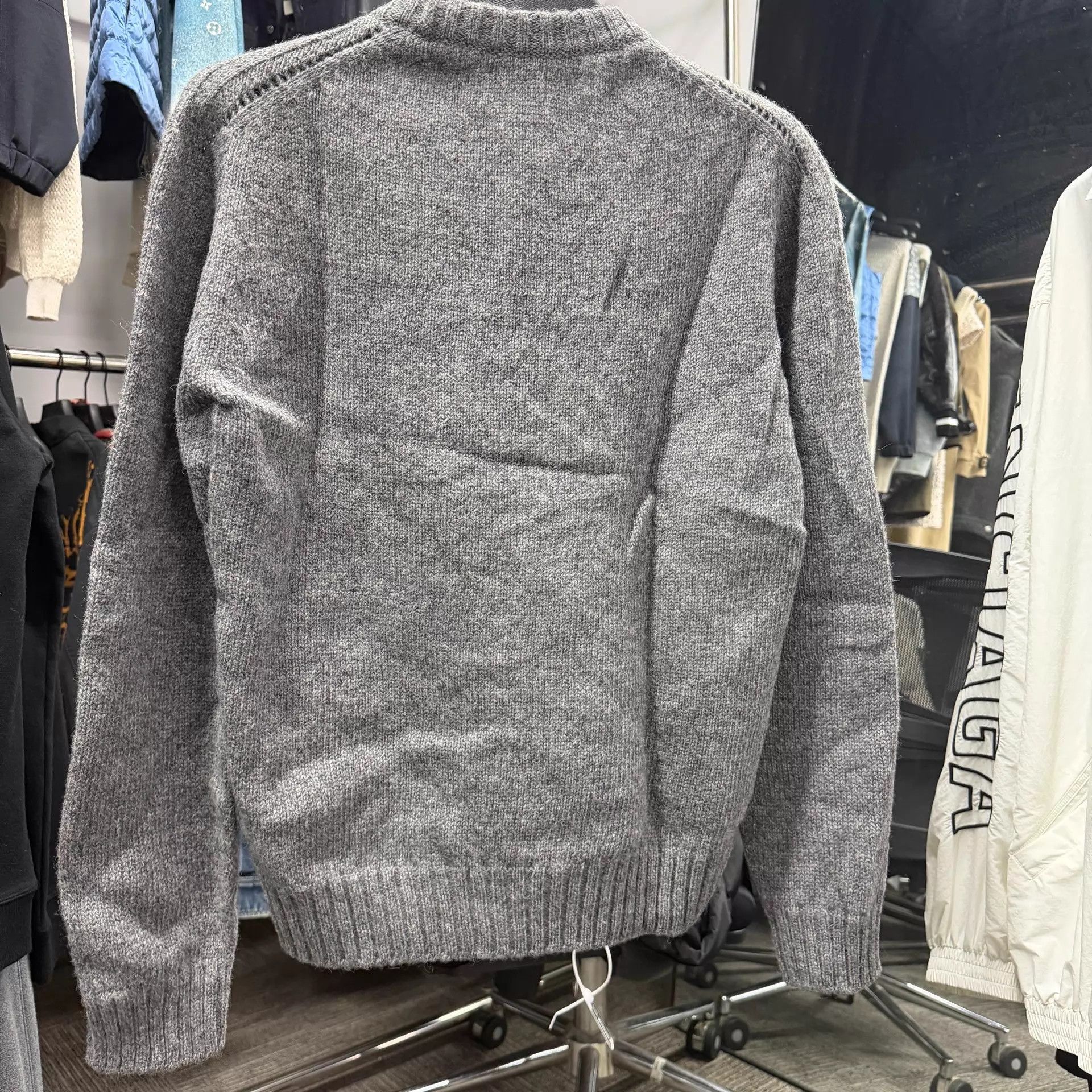 Celine Celine Gray Knit Sweater M New With Tags Size US M / EU 48-50 / 2 - 5 Thumbnail