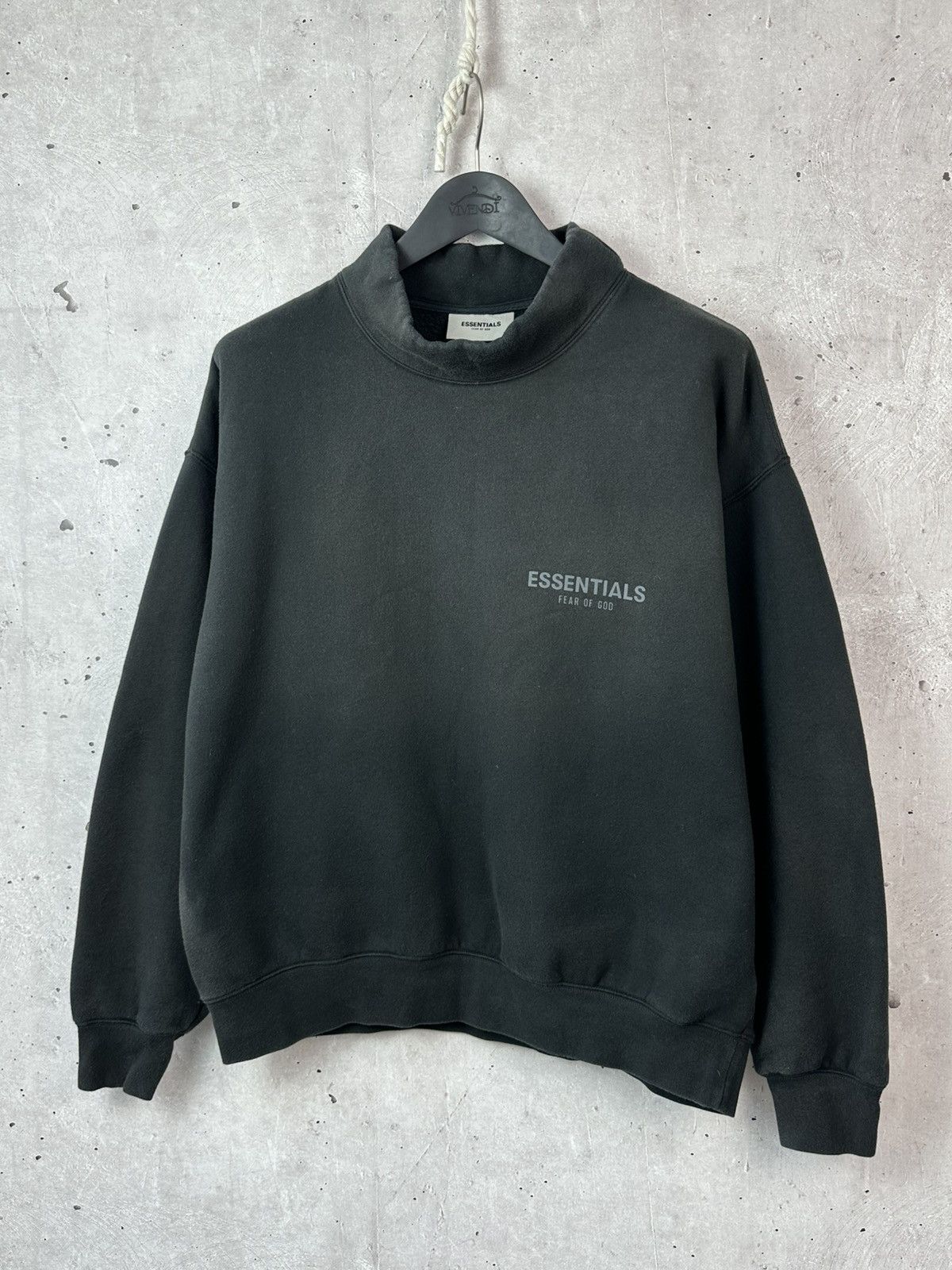 Fear of God Fear of God Essentials Black Mock Neck Long Sleeve Jumper Size US S / EU 44-46 / 1 - 1 Thumbnail