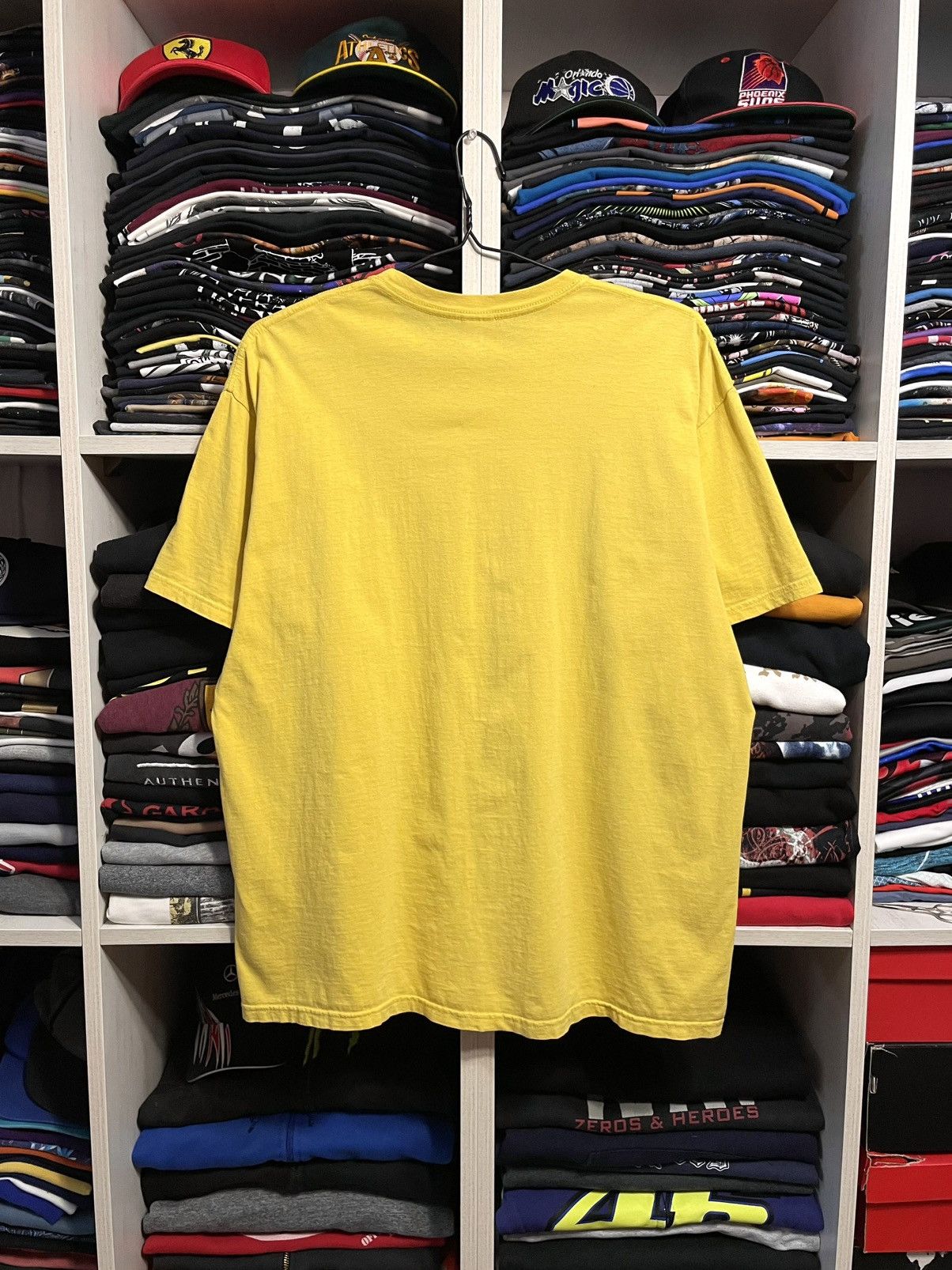 Band Tees Vintage Sex Pistols Never Mind The Bollocks Band T-Shirt Size US XL / EU 56 / 4 - 11 Thumbnail