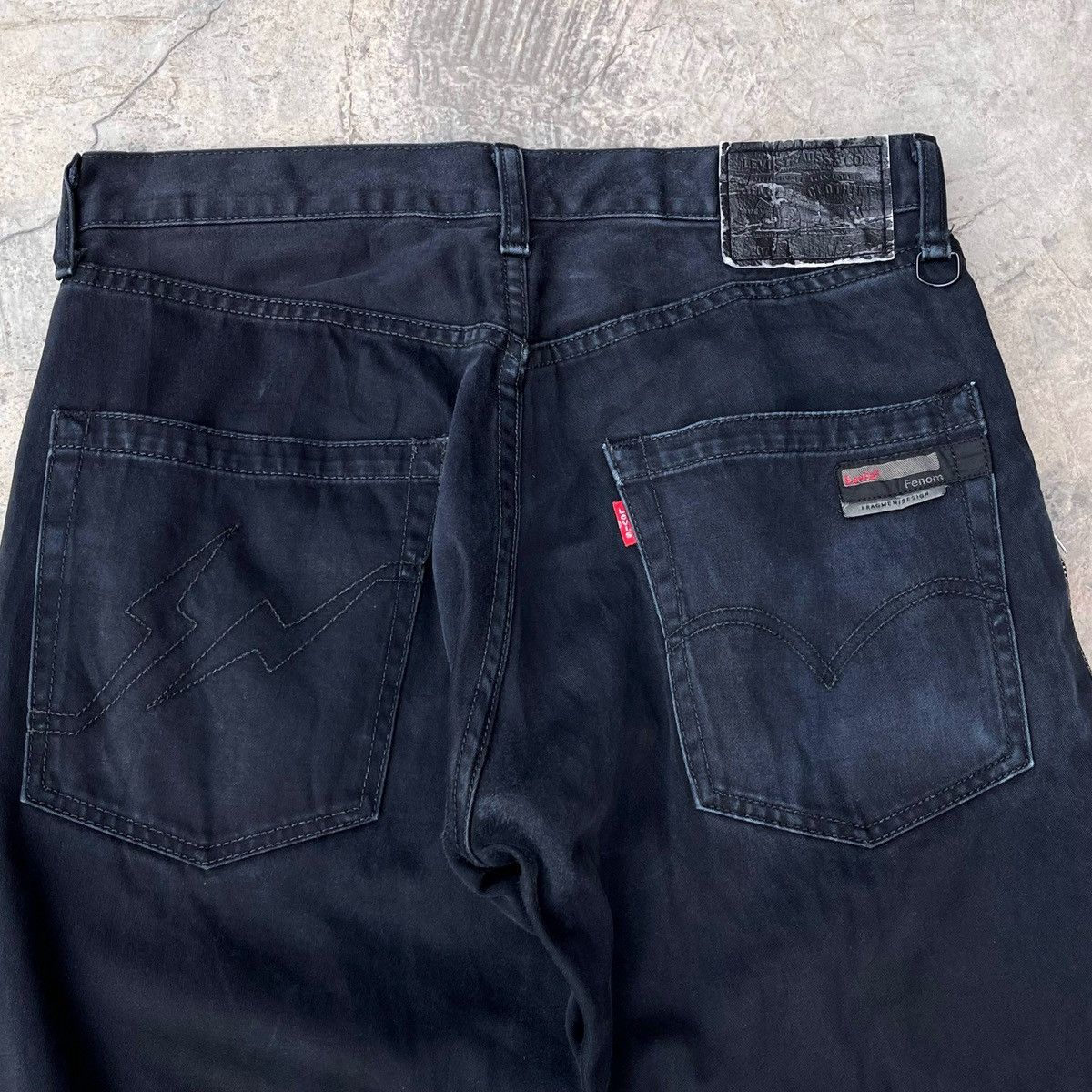Fragment Design × Levi's Levi’s x Fragment design Size US 32 / EU 48 - 3 Thumbnail