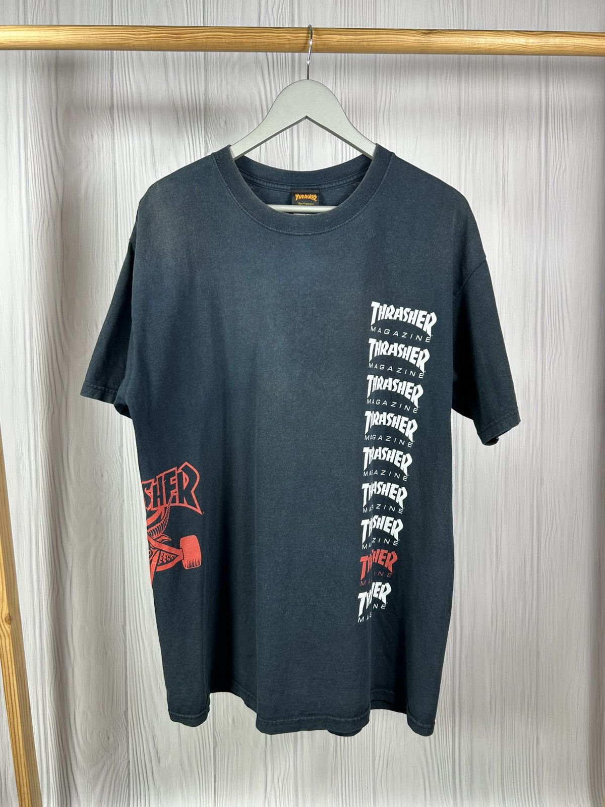 Thrasher × Vintage Vintage Thrasher Pentagram T-Shirt Size L Sunfaded Size US L / EU 52-54 / 3 - 1 Thumbnail